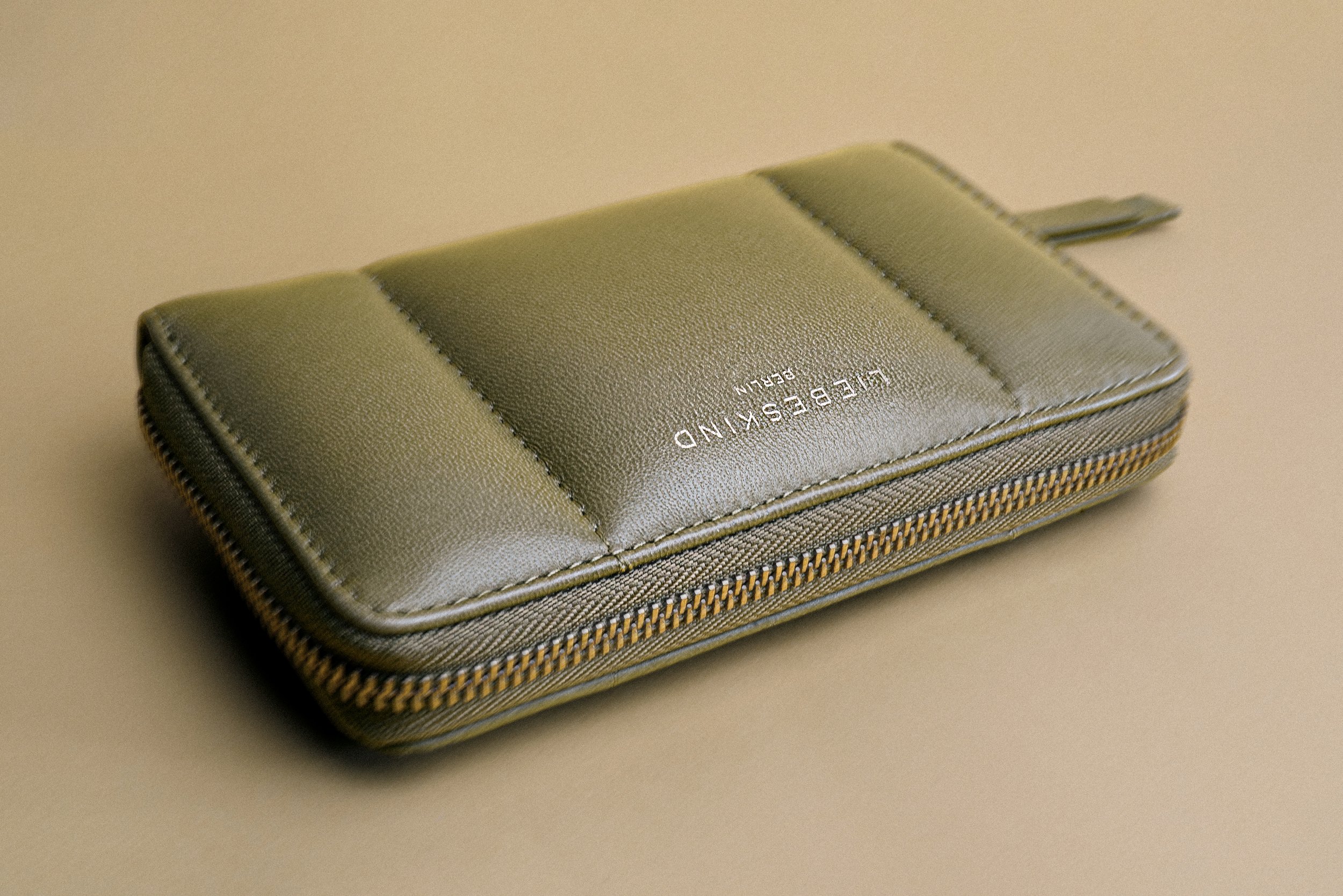 wallet libeskindk.jpg