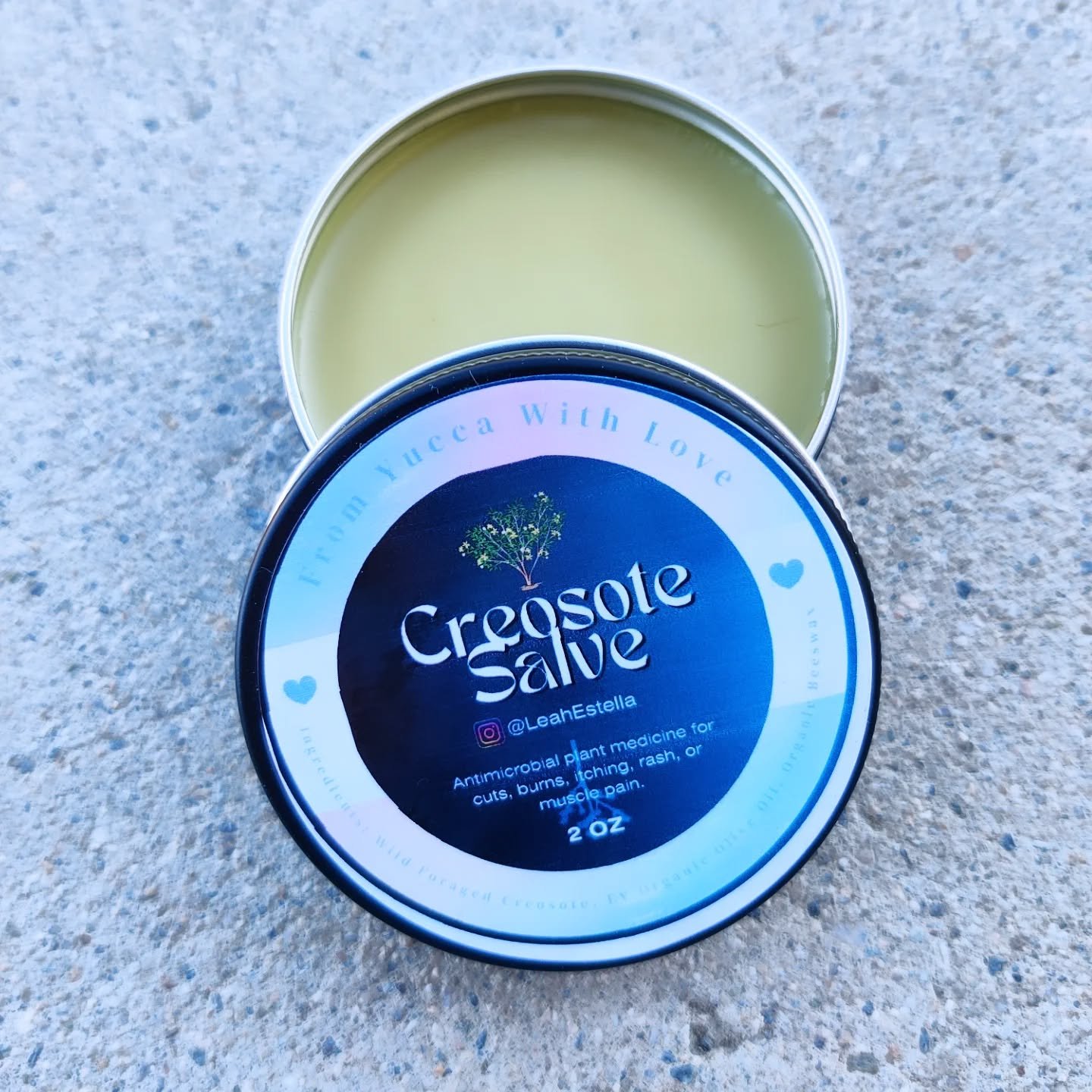 New batch of desert magick. 🪄 DM for orders or pick up in person at @brewjaelixir! 🌿
#creosote #chaparralsalve #chaparral #joshuatree #desertmagick