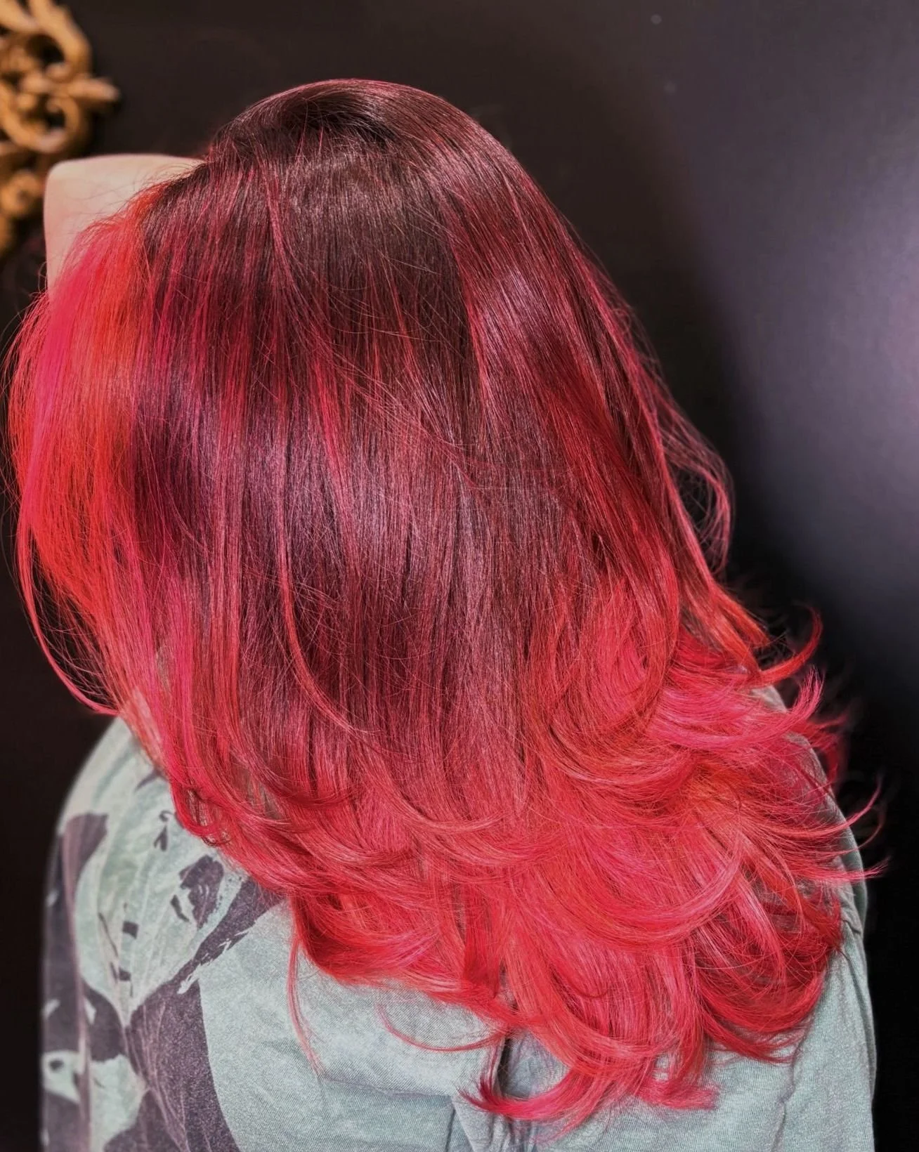 Blood moon, bubblegum heart.

 #QueerHair #ChicagoHairStylist #Roottouchup #vividcolor #althairsalon #GenderFreeHair #ChiHair #HairTransformation #TransHair #AltHair #SupportLocalChicago