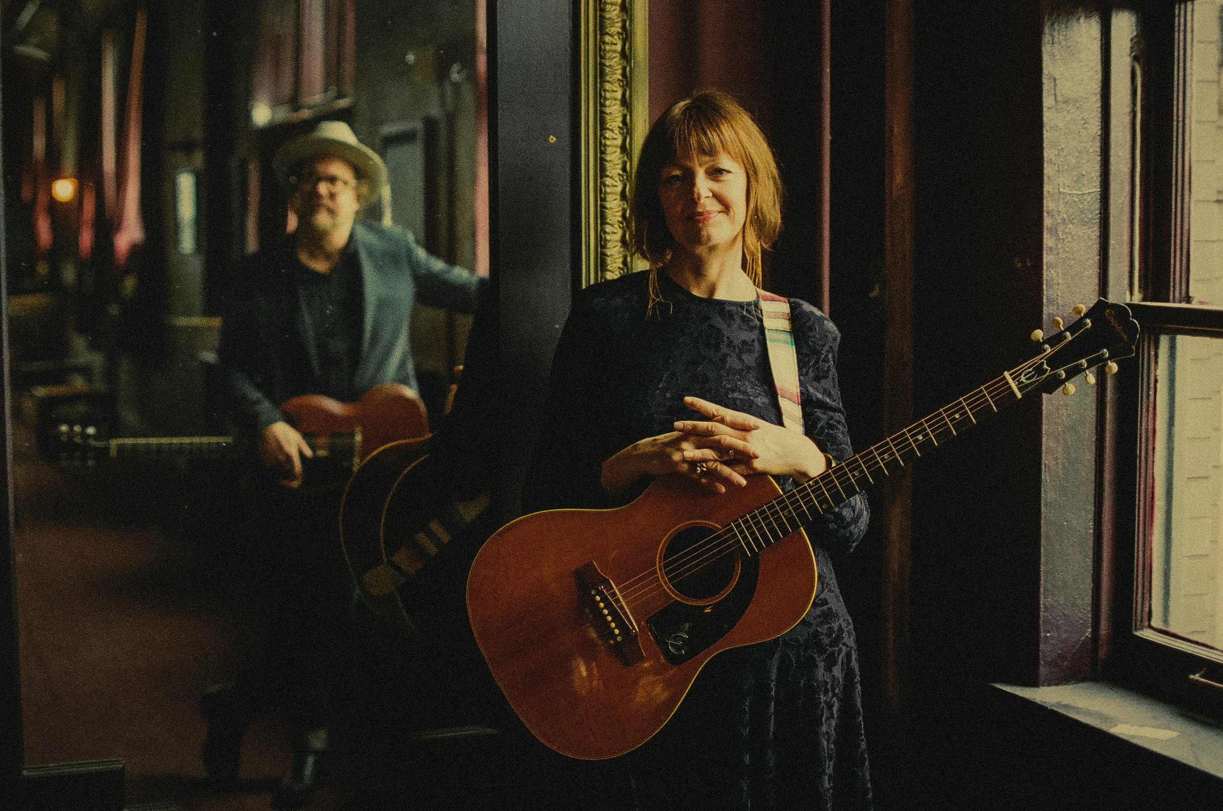 Indianola Summer Concert Series - Tekla Waterfield & Jeff Fielder