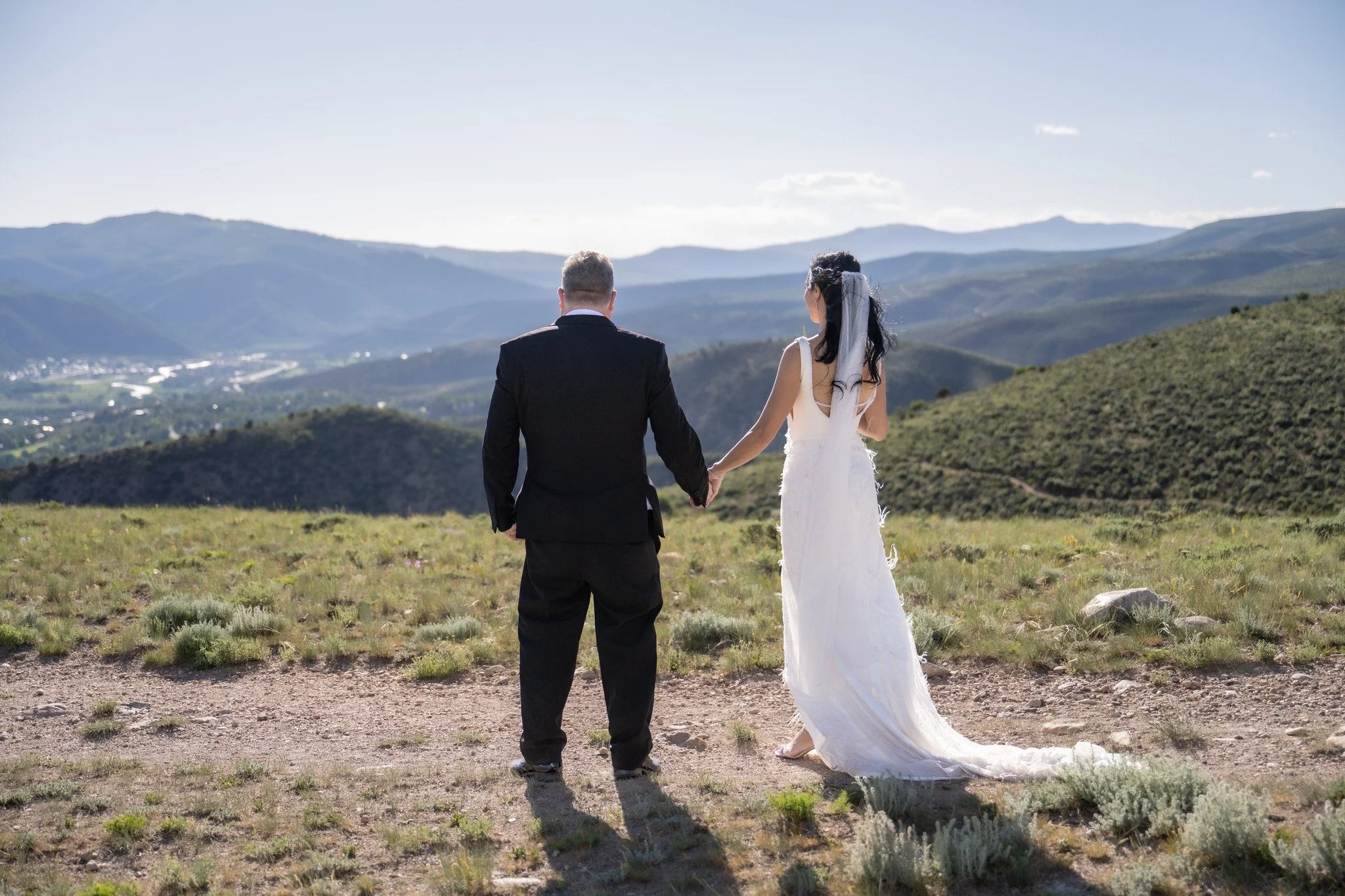 Congrats to our amazing bride and groom, it was an honor to be apart of your wedding day

@beavercreek 

#rockymountainbride #coloradoweddingvenues #coloradoweddingphotography #vail #mountains #vailbrideandgroom #vailcolorado #vailvalley
