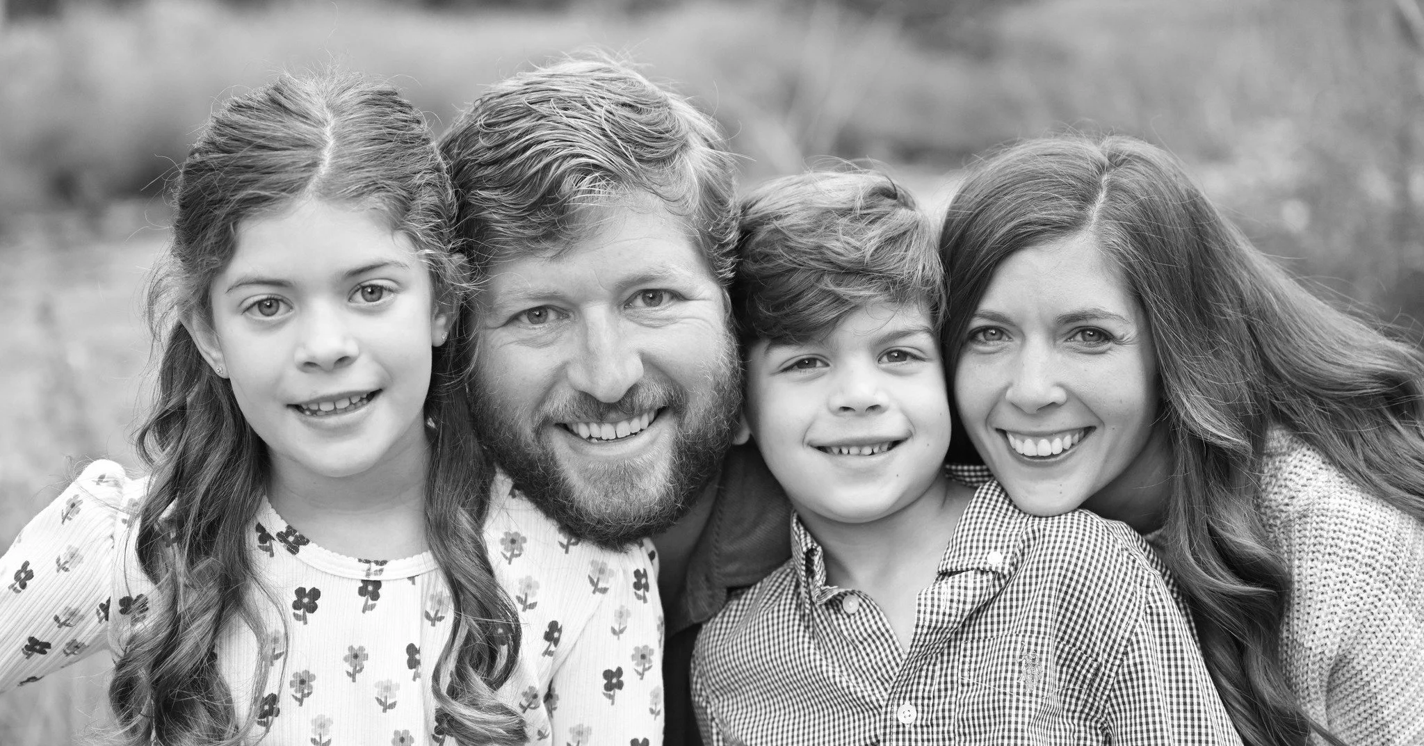 The best moments aren&rsquo;t planned &mdash; they&rsquo;re shared. 🤍

At @fsvail , every family getaway becomes an opportunity to slow down, reconnect, and create memories that last for generations.

At Signature Photographers, we love capturing th