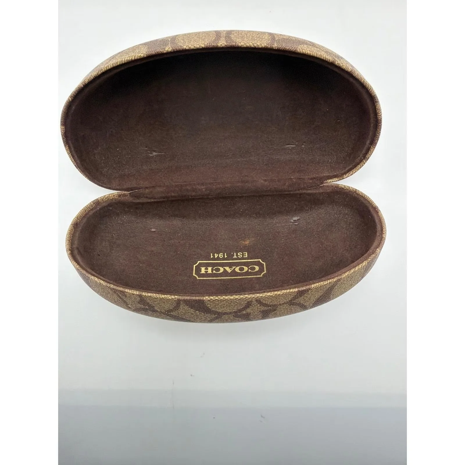 Coach Signature C Monogram Brown Khaki Hard Sunglasses Case — photo 5 of 6