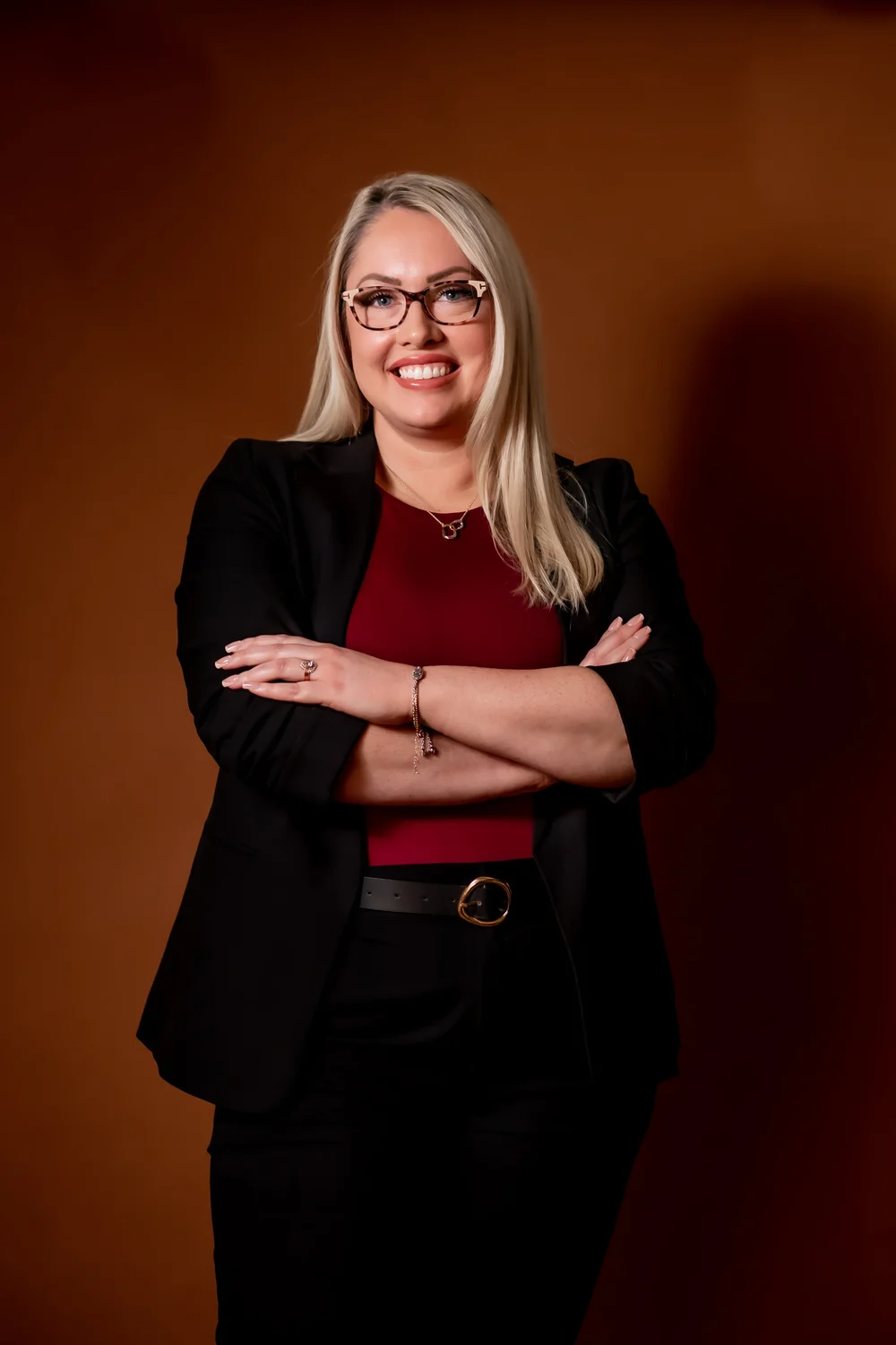 Taylor Hendricks, LMSW, neurodivergent and LGBTQIA+ affirming teen therapist at Ala Therapy Collective in Oklahoma