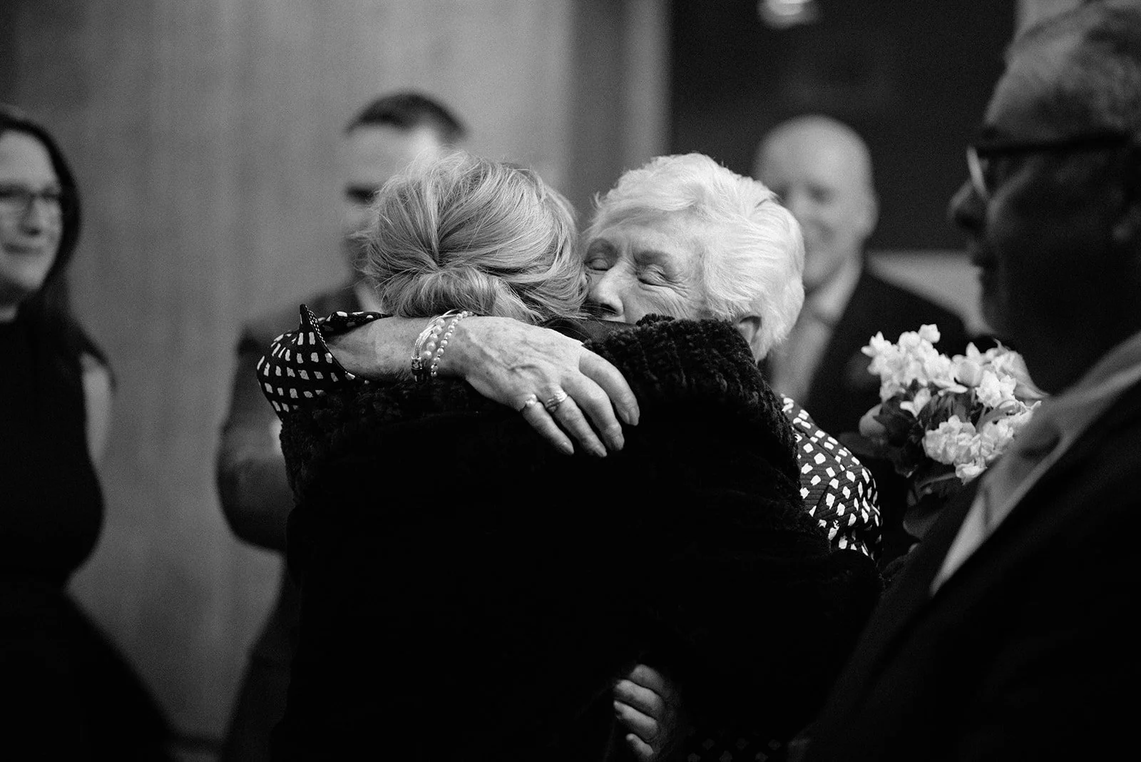 toronto-city-hall-elopement-black-and-white.jpg