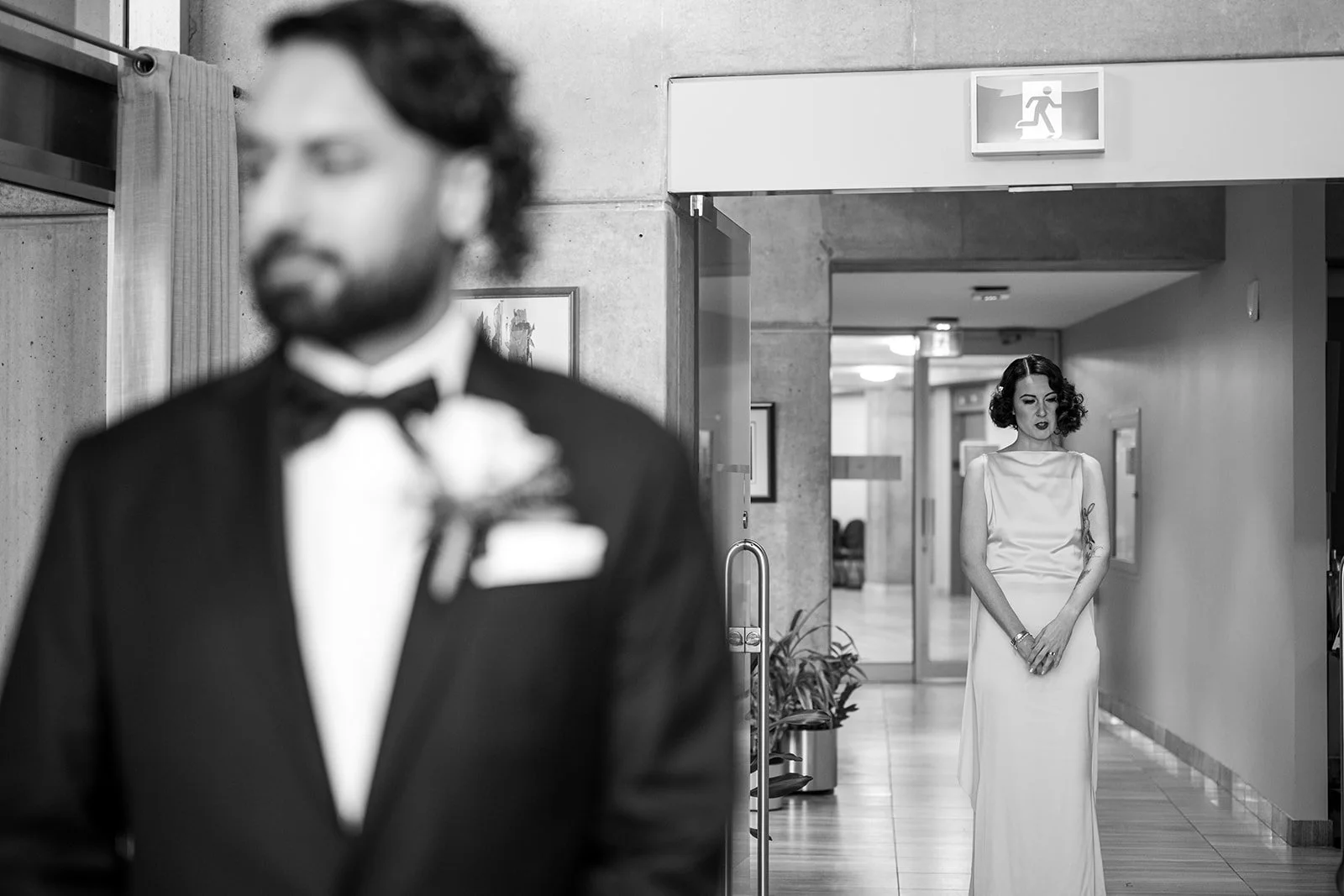 toronto-city-hall-wedding-photography-ceremony-black-and-white.jpg