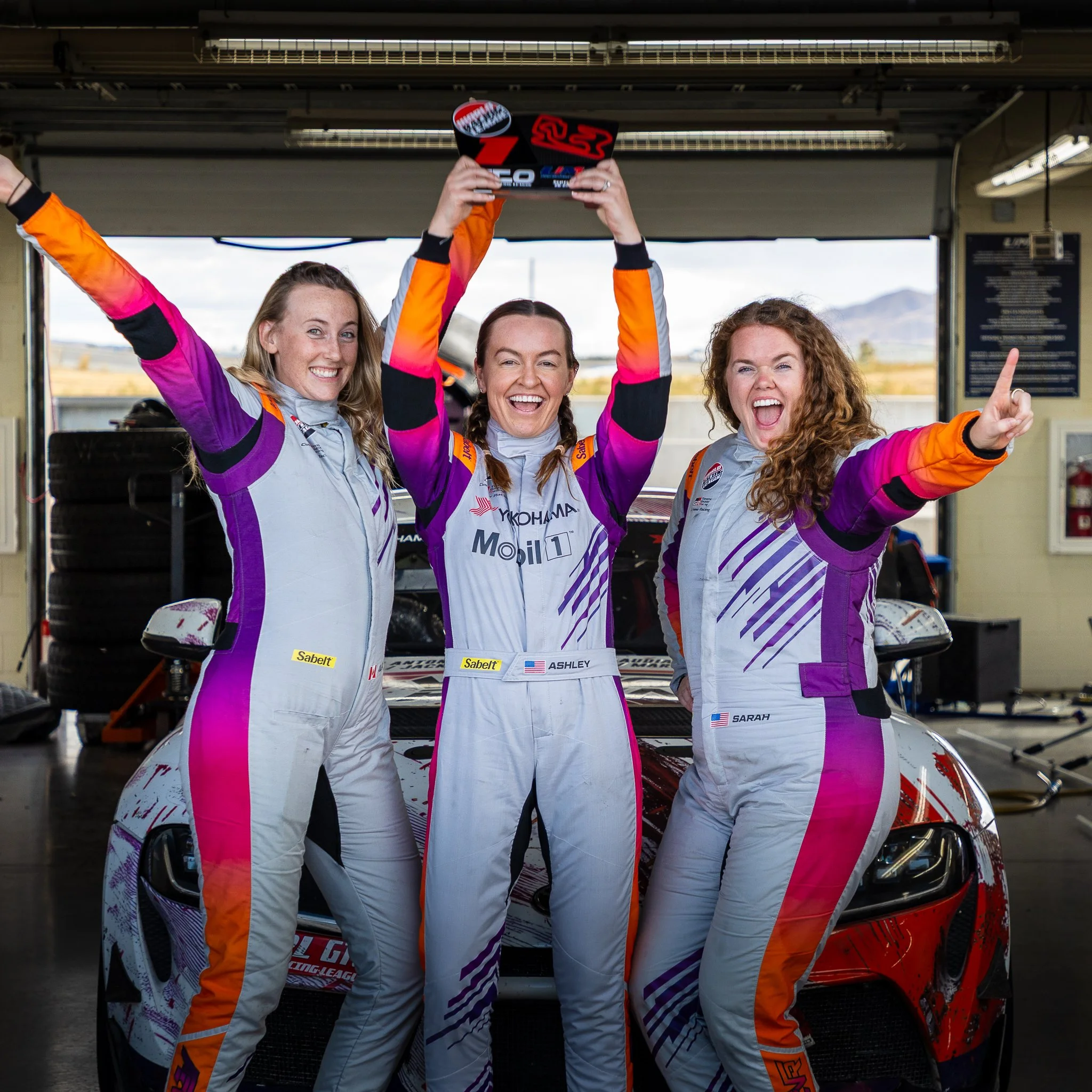 agamino-7206 (1).jpg