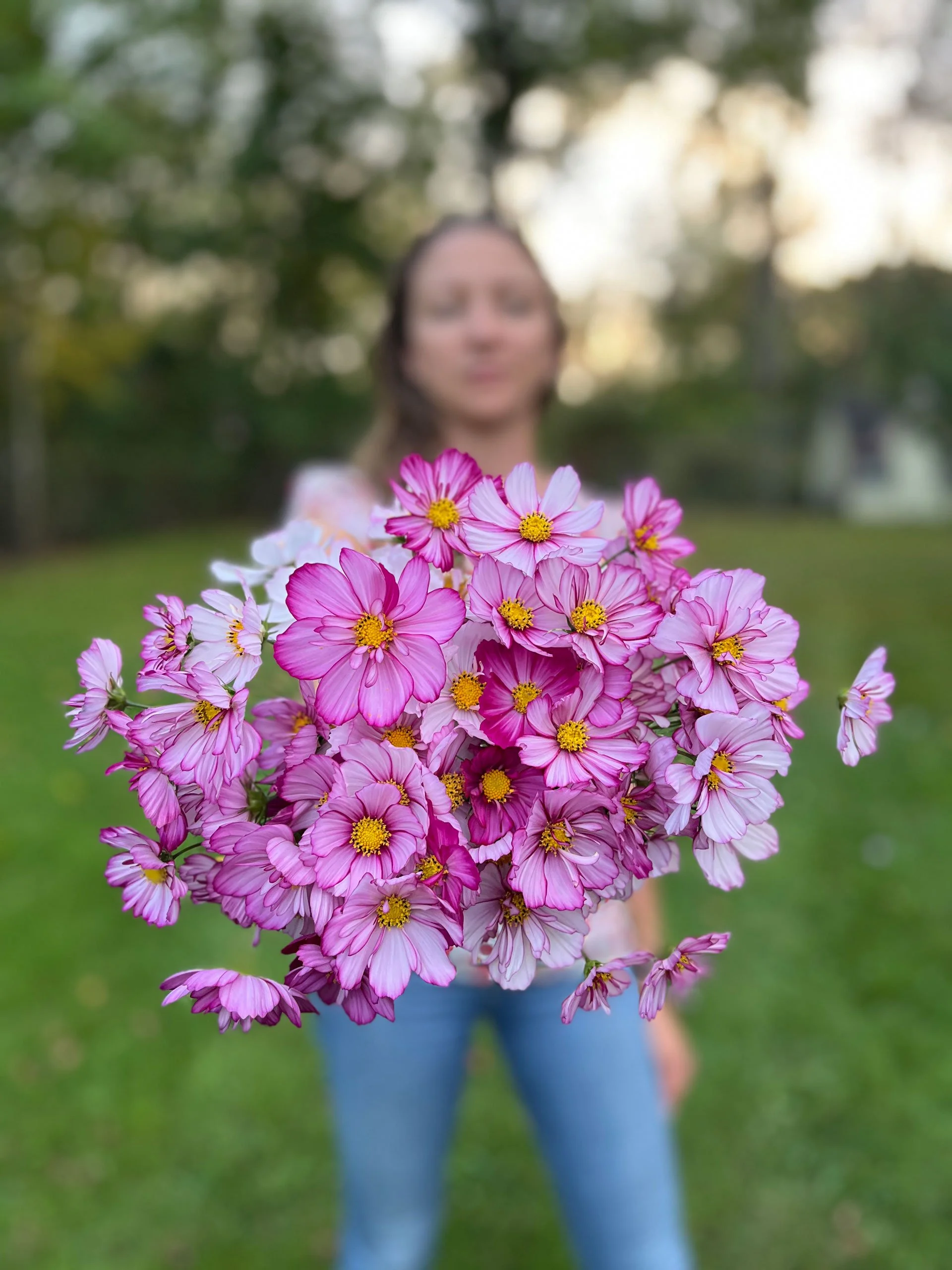 FLIGHTS &amp; FLEURS WITH NOUVEAU FLOWER FARM JUNE 18th 5:30pm