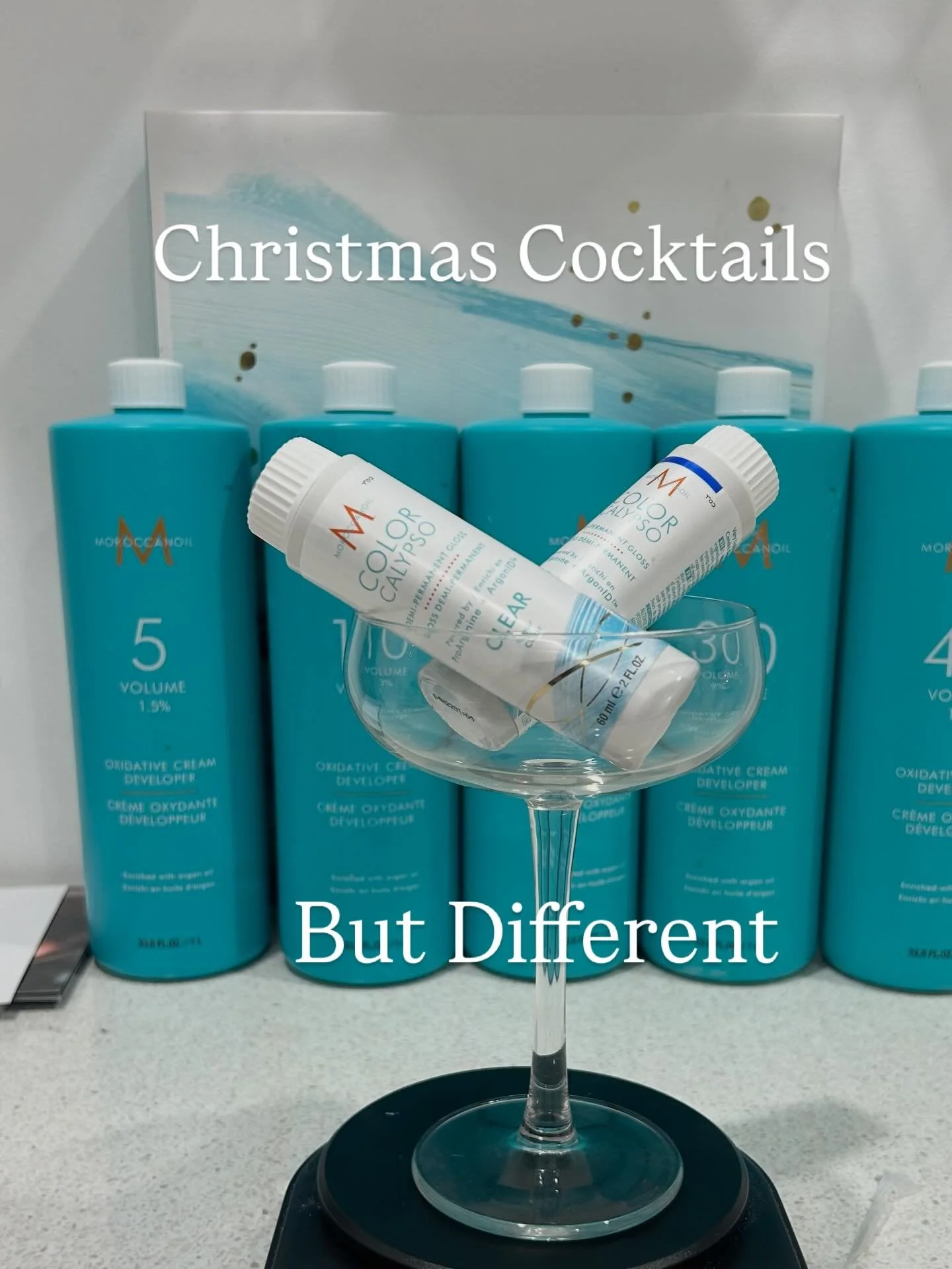 Gloss Services 🍸✨

Perfect for when your hair needs a little something something. 

If you want a little refresh but you don&rsquo;t need a full colour service then a custom Gloss Cocktail is just what your hair needs ❤️. #glosshair #goldcoasthair #