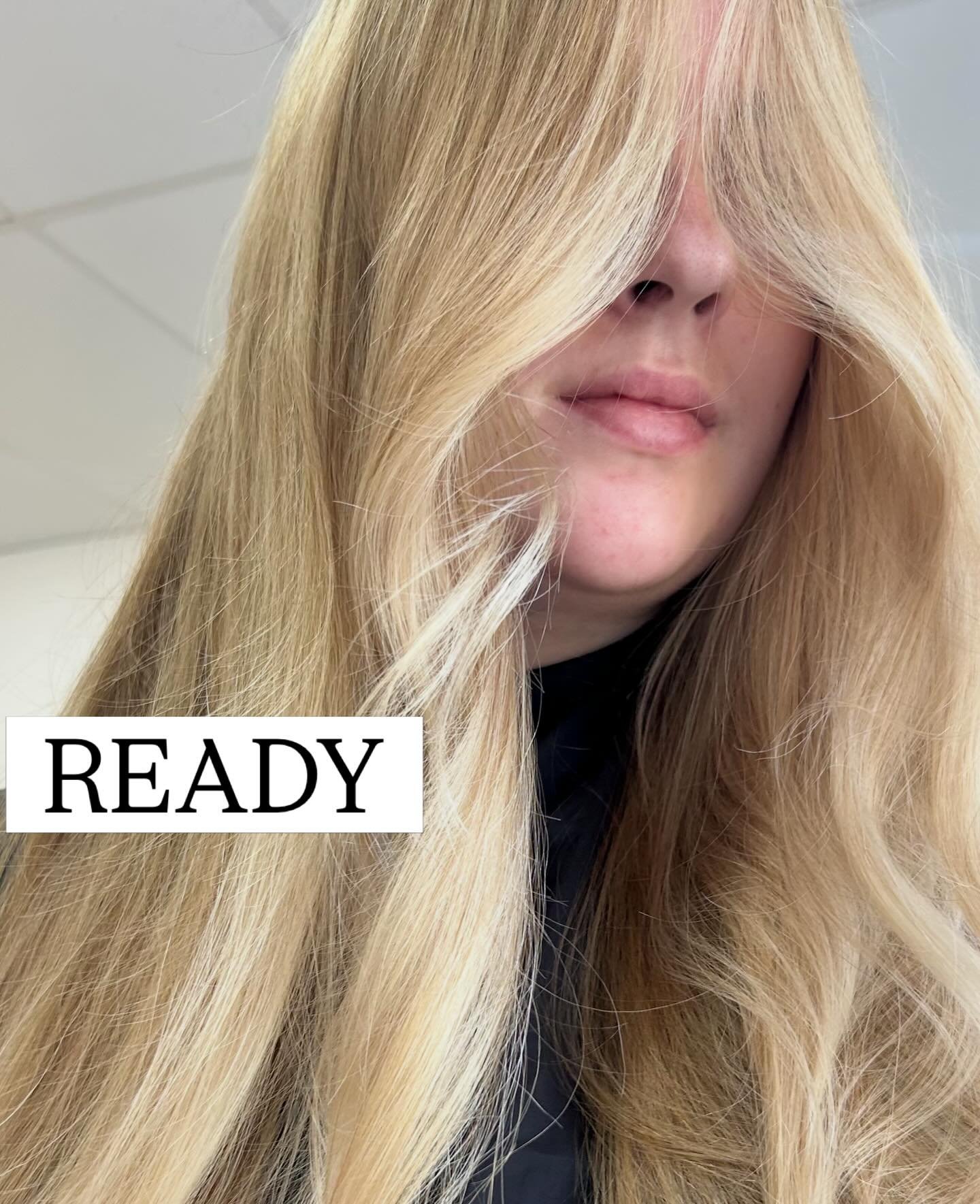 When this client came to us, she was going to go dark all over. She had visited elsewhere, wanting to be a soft blonde and didn&rsquo;t get it so she was ready to give up. 

We talked her out of giving up because she was half way to where it needed t