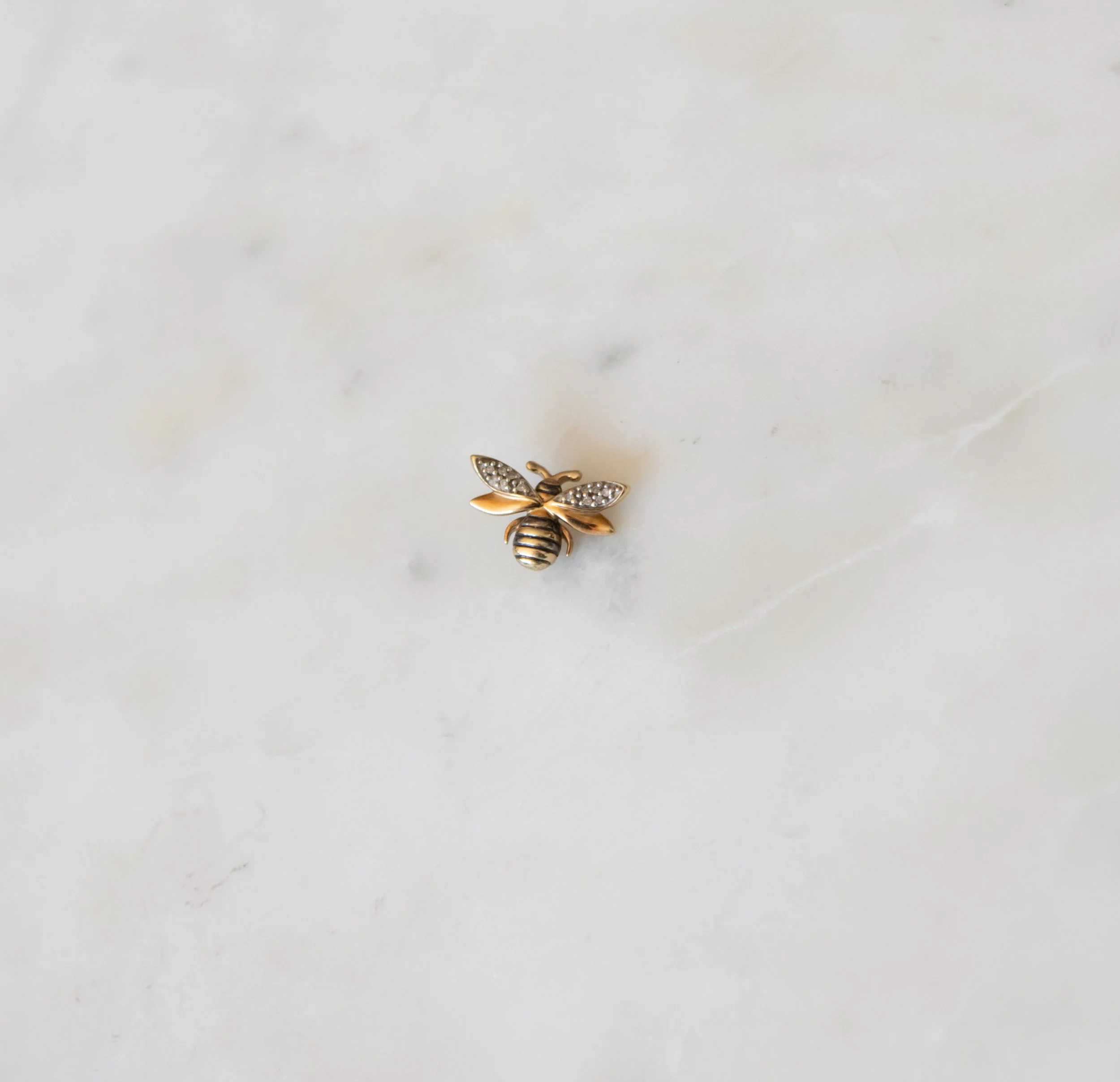 10K Yellow Gold Bee Pendant