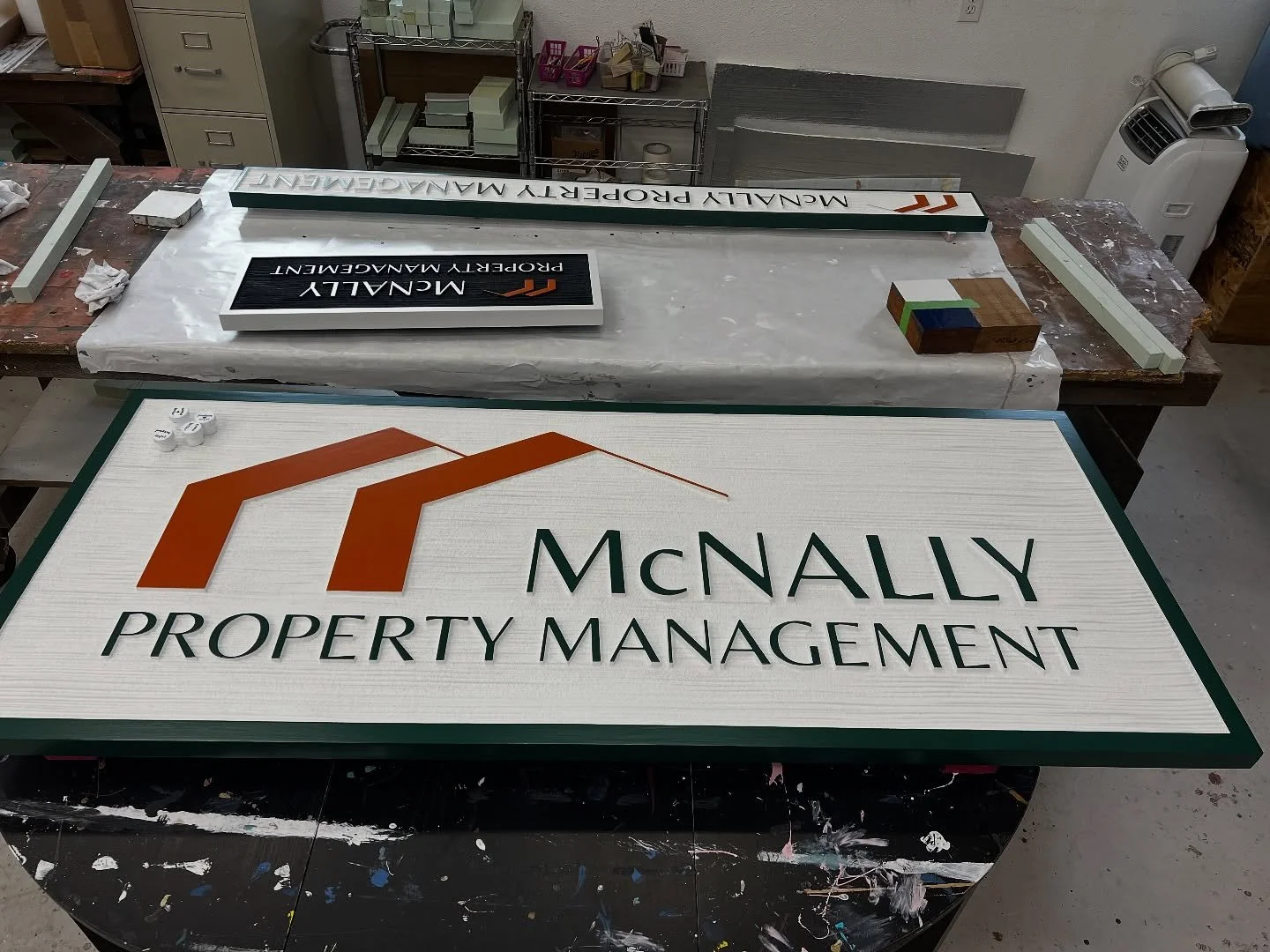 Another amazing sign package for one of my favorite customers, McNally Property Management. Thank you to my supplier @valleysignorting for delivering these high quality CNC routed high density urethane sandblasted sign panels.
#sandblasted #sandblast