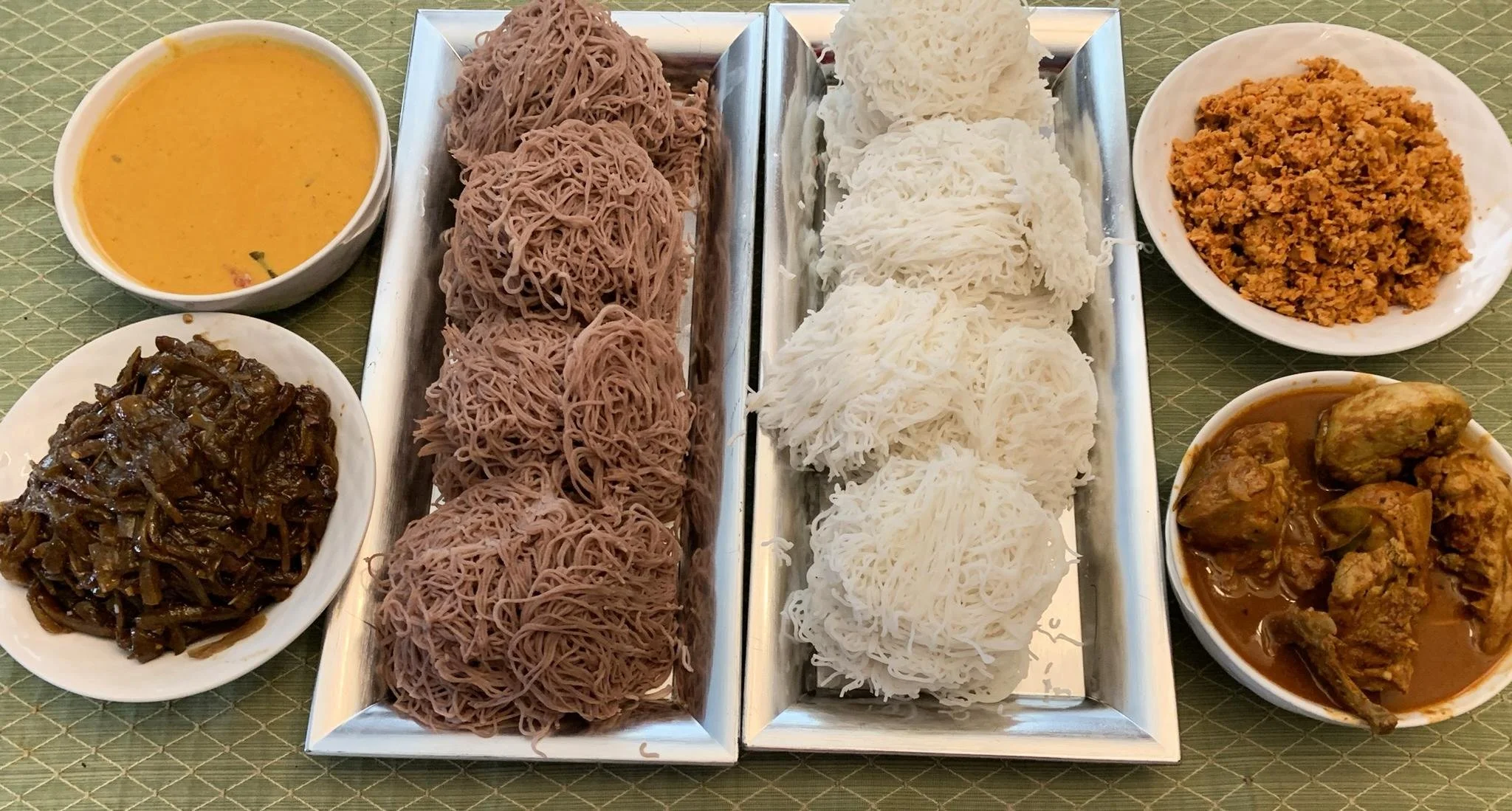 String Hoppers (Red, Pack of 10) with Curries, Coconut Sambal & Seeni Sambol