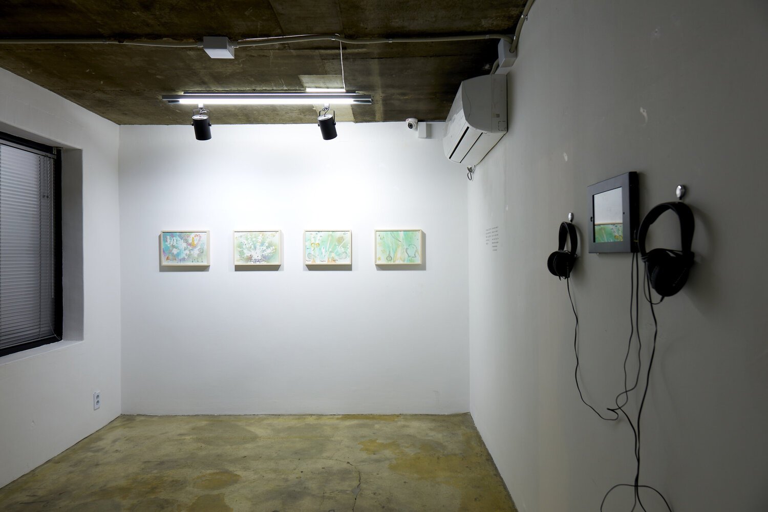 Installation+of,+Henosis,+Works+by+Christine+Nguyen,+Baik+Art,+2018,+2Installation+of,+(The+Carrier),+Mella+Jaarsma,+Henosis,+Baik+Art,+2018_curated+by+Joshua+Hashemzadeh.jpg