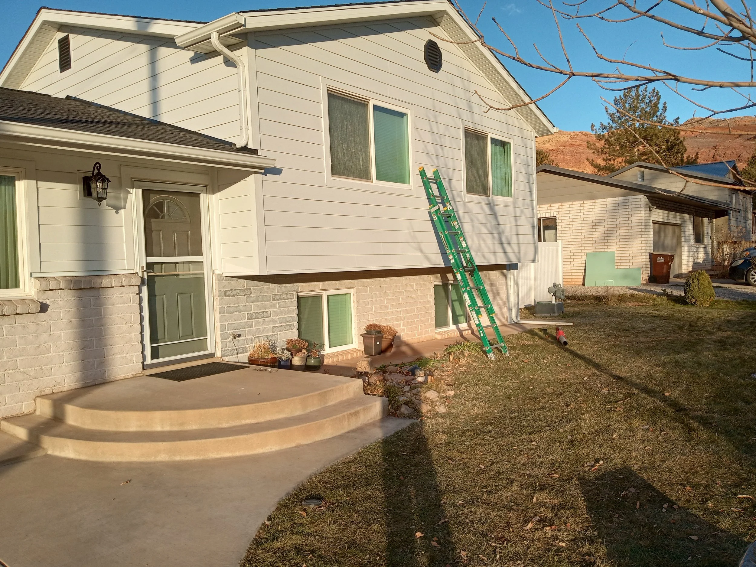 Mi Vida Hardie Board Siding