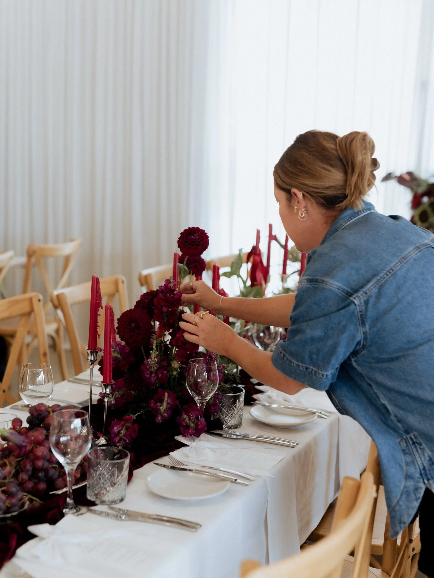 Are you this kind of bride?

You love lush, abundant florals
and want them to feel considered and effortless

Appreciate Knowledge on how to allocate your floral investment wisely. 

You trust the creative process
and value calm, thoughtful expertise