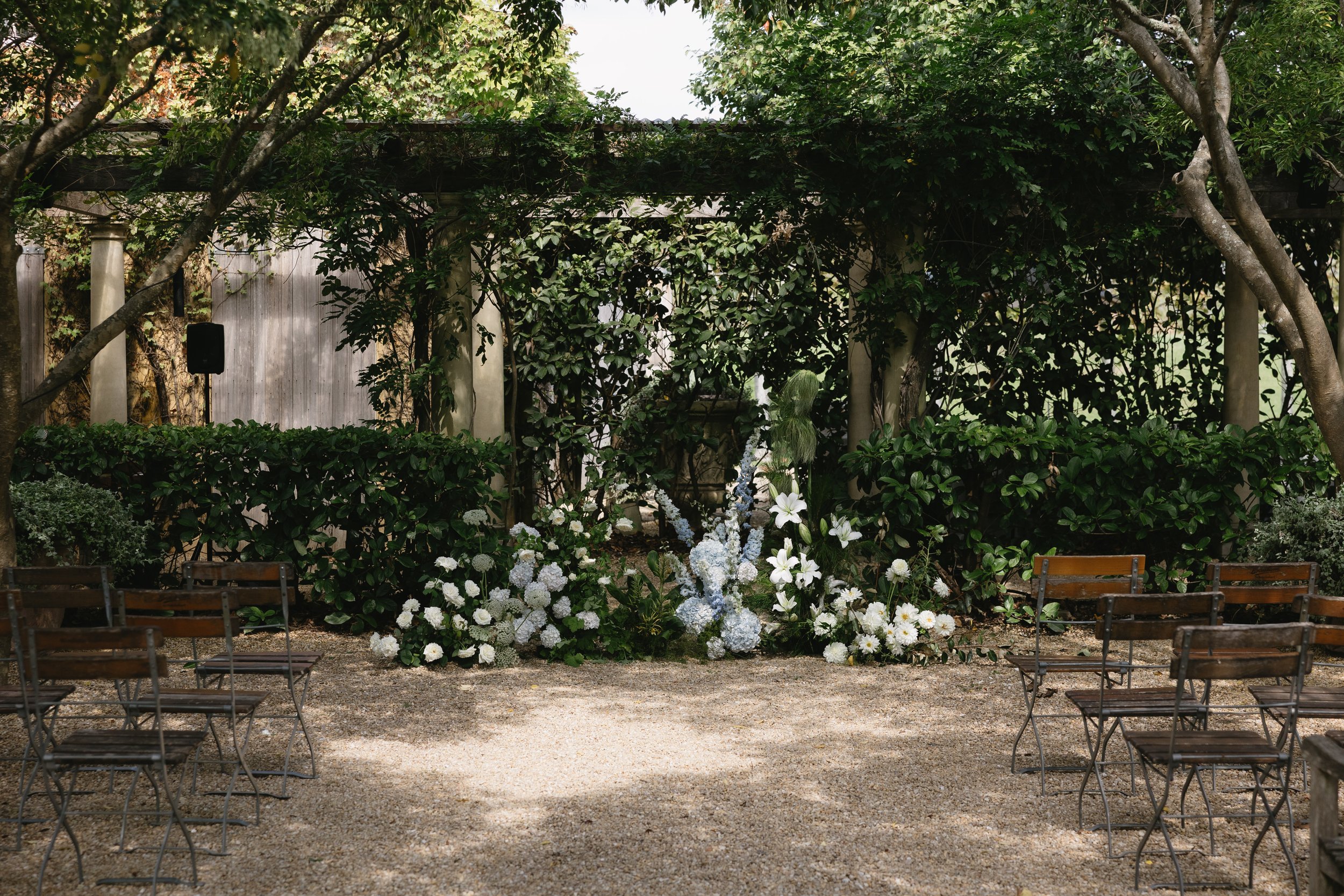 luxury wedding flowers, centralcaost weddings,huntervaleyflorist