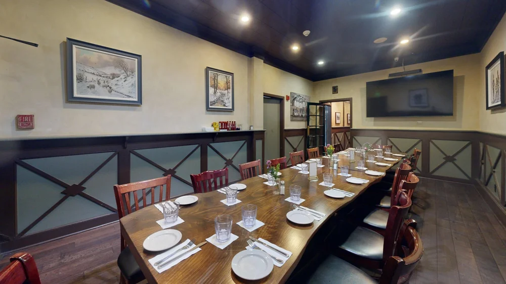 Fiddlers Green private room set for dinner
