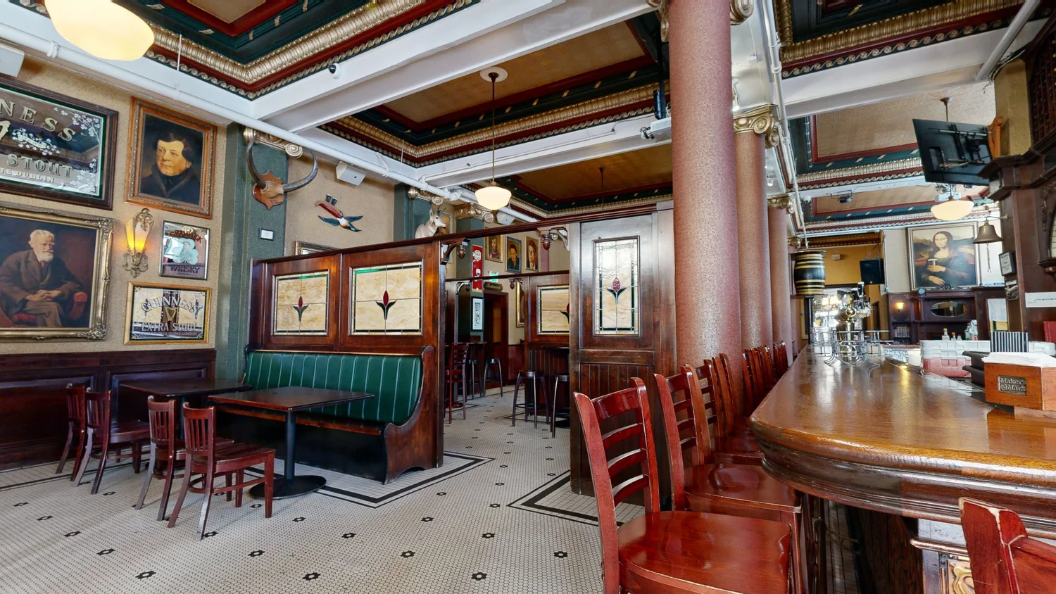 Johnny Foley's upstairs main bar