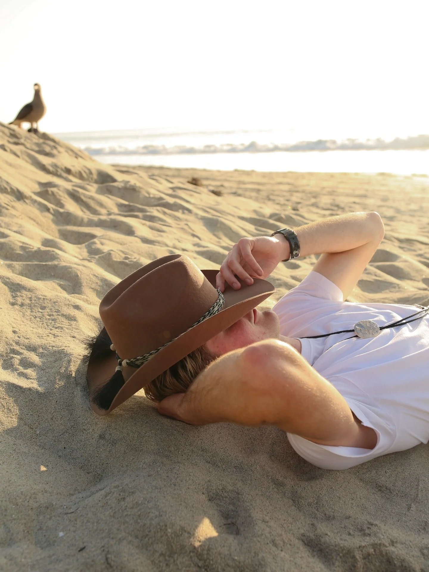 Now that Christmas is behind us, it&rsquo;s time to slow down, soak up the San Diego sunshine, and style your new custom hat from a @prettypleasecollective Hat Bar ☀️

Come stop by any of our three locations!
📍 @mjs_hatbarcoronado &bull; @hatbar_pal