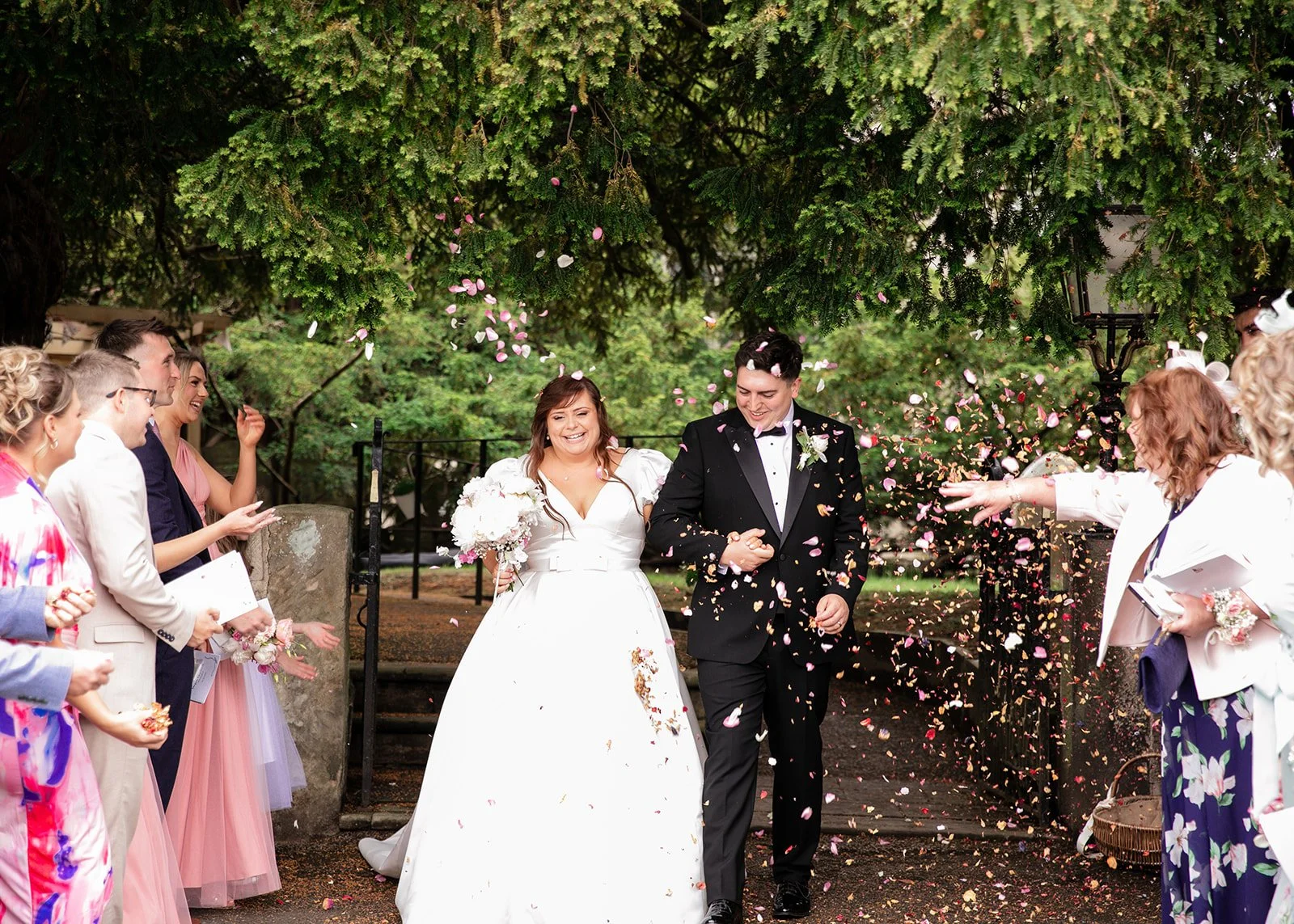 White wedding confetti