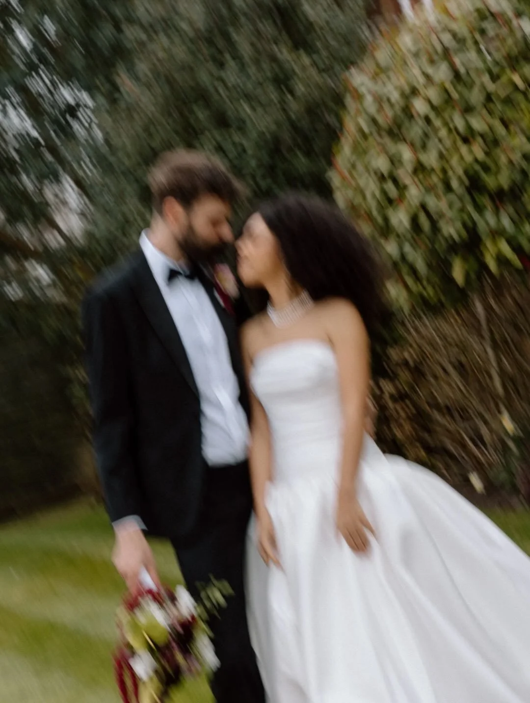 Life lately at AWE

Cover photo @daniellevictoriaphoto 

1. Completing design &amp; styling for E&amp;G at the gorgeous @middletonlodge, how cute is this little mirror setup?
2. Birthday celebrations, cake and wine courtesy of Mr Rogers 
3. We manage