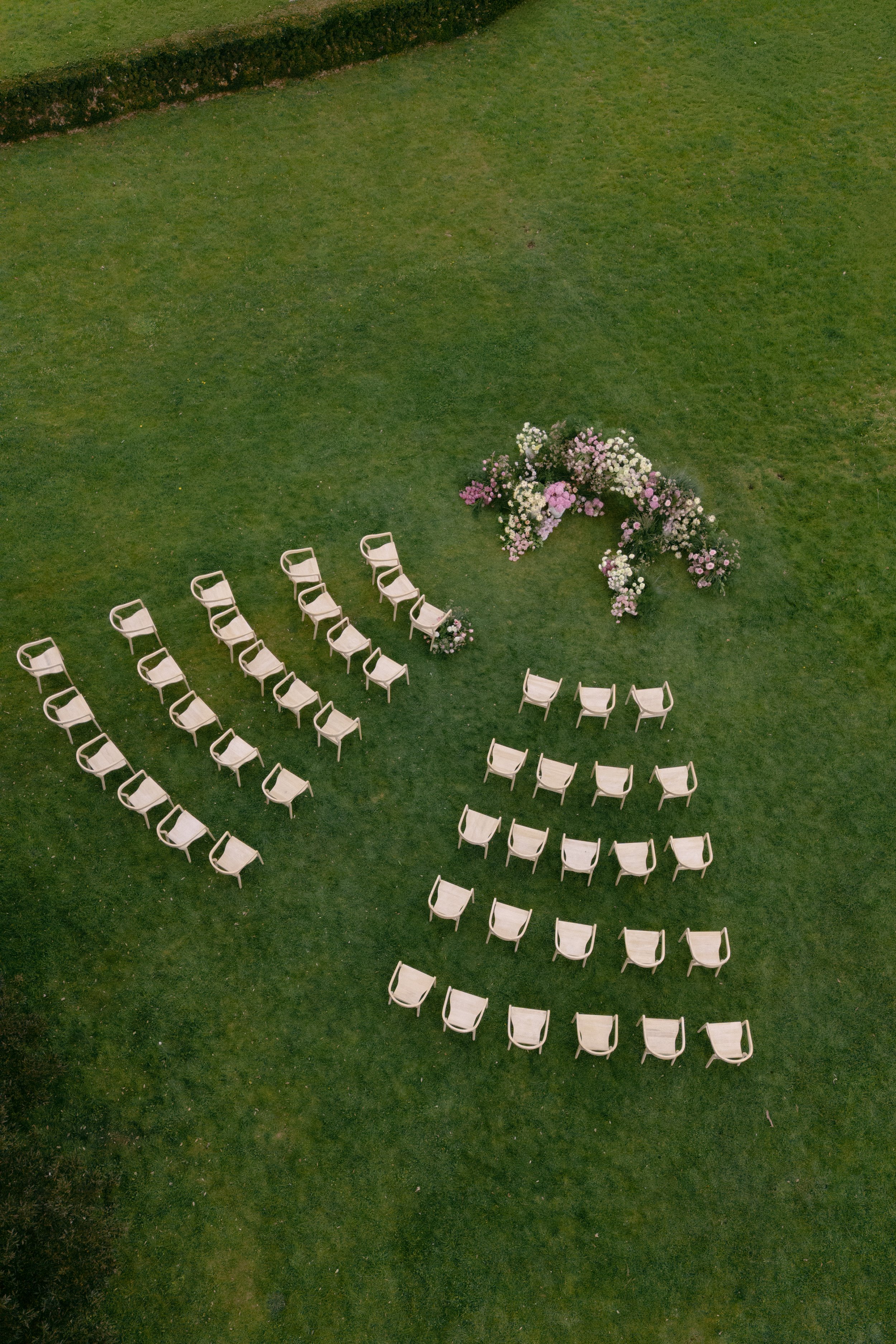 Curved ceremony seating 