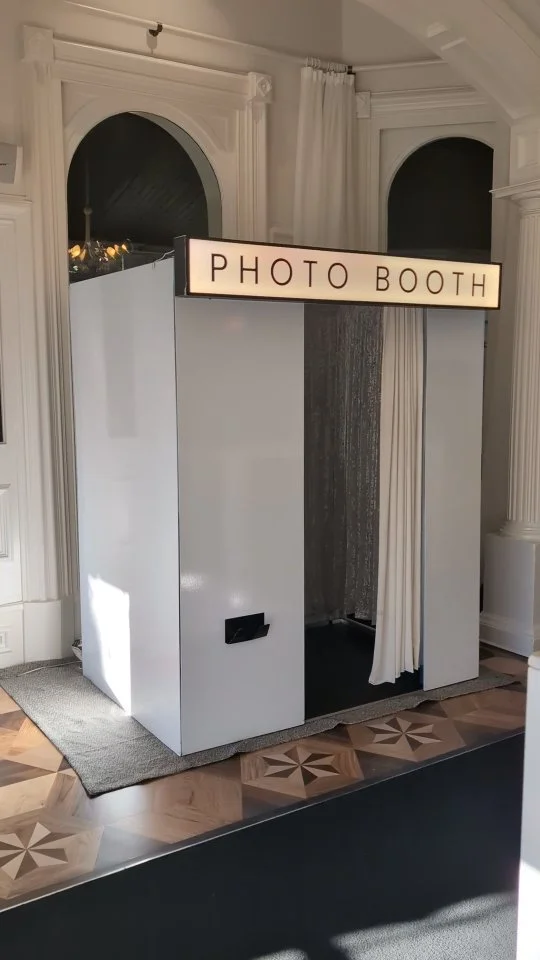 A question we're frequently asked about the size of our photo booths.
Fun fact: Our Enclosed Photo Booth requires a slightly smaller footprint than our Open Booth does even though it's a bigger booth!
No matter what booth you go with, your party w