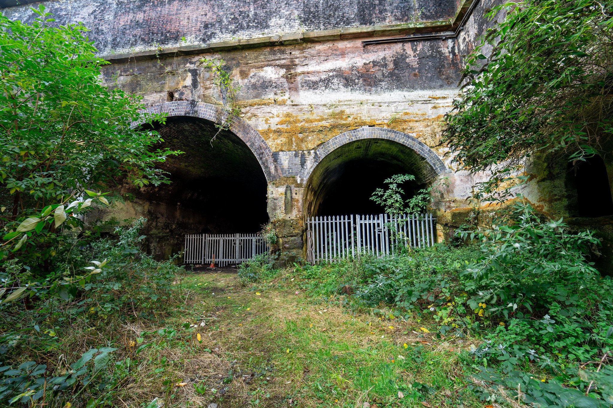 Portals to wapping and crown street tunnel.