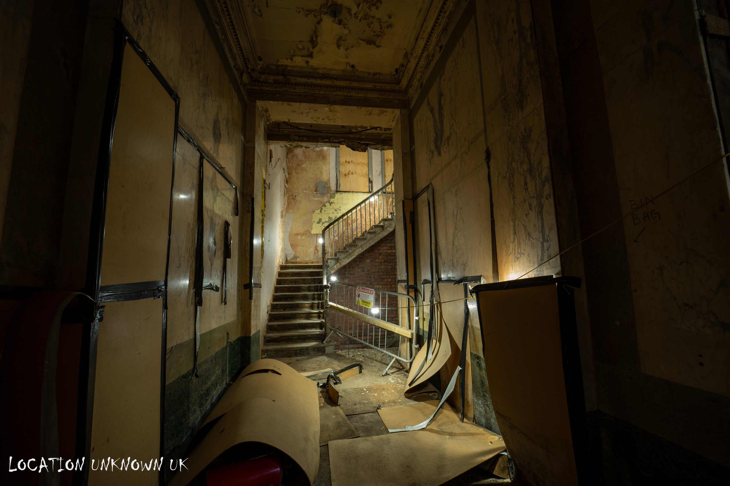 Looking in via the main lobby.