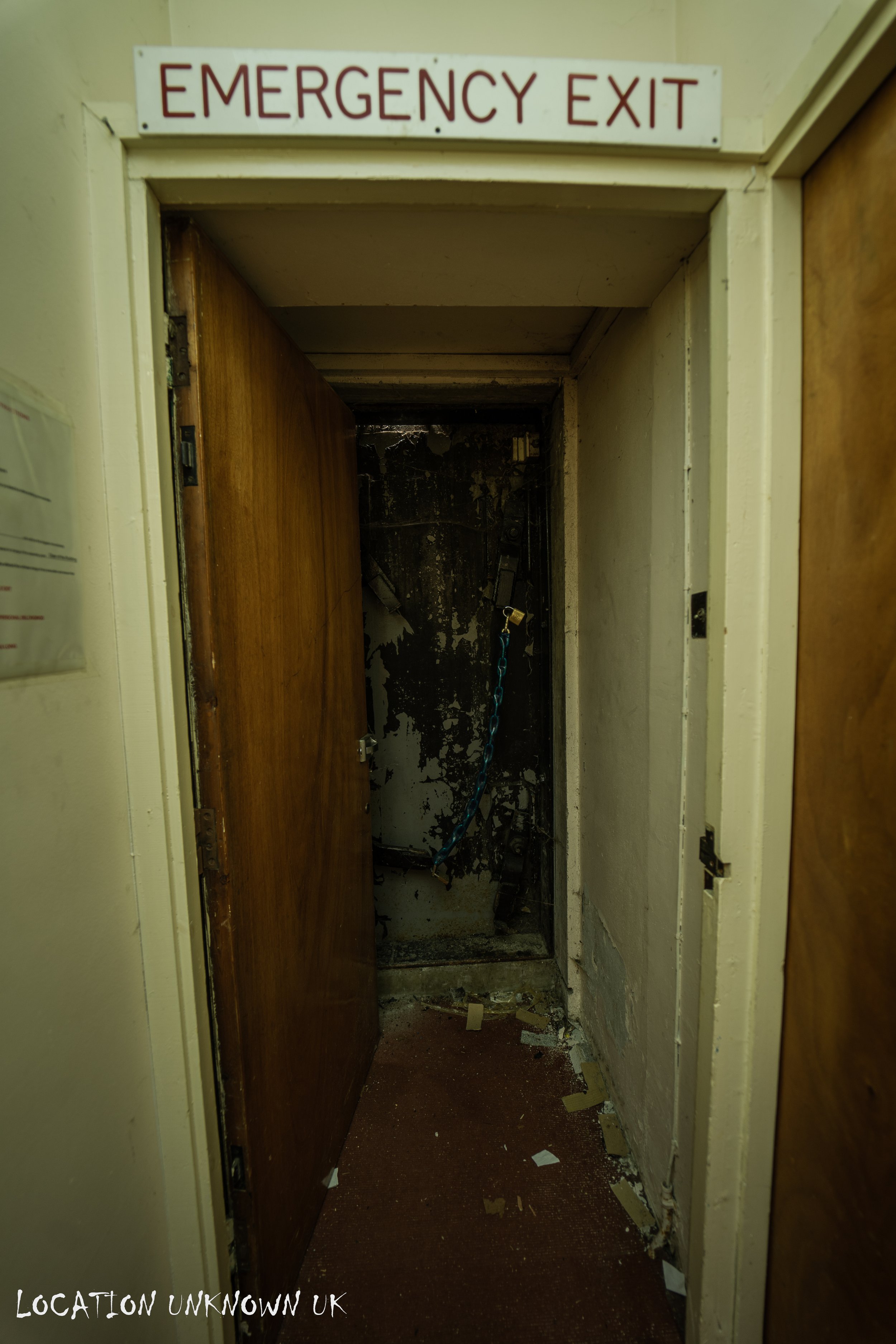 The other blast door seems to have an attempted lock from the inside which can still be opened and shut.