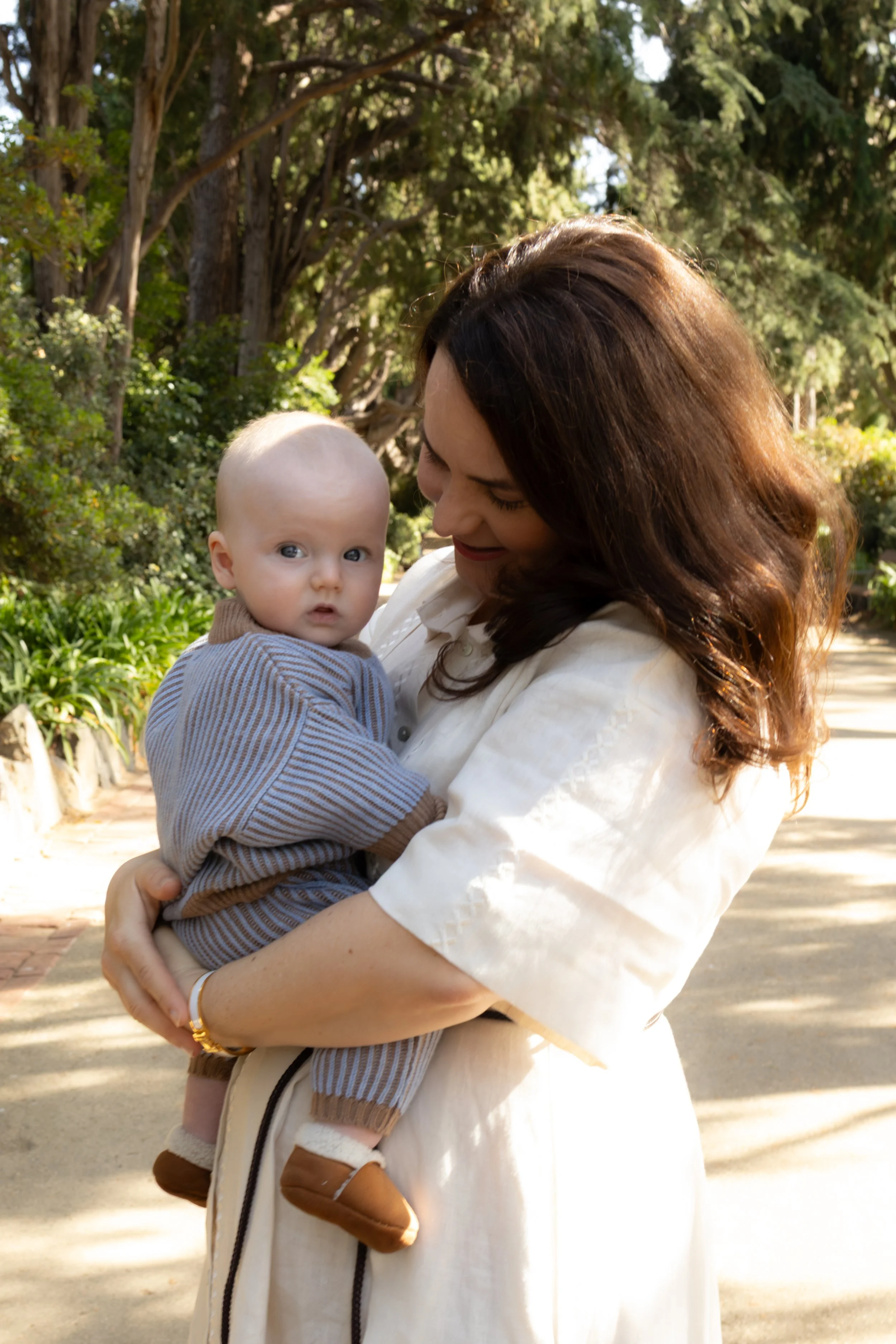 From the beach to your favourite local spot — or even the hospital for those very first moments. Wherever feels like you, we’ll capture your family in a place that holds meaning, memories and plenty of room for adventure.