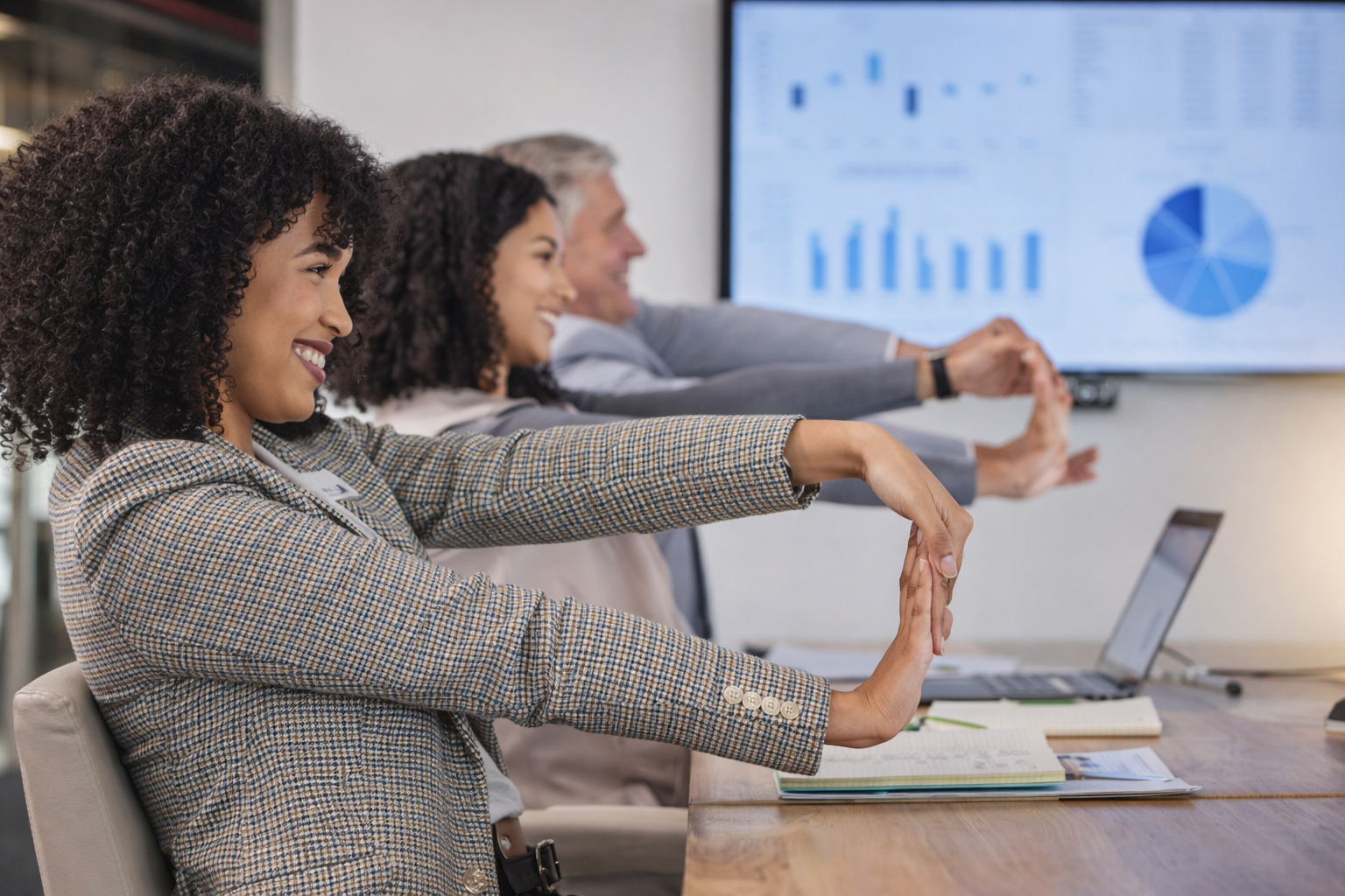 Micro Breaks: The Secret to Boosting Focus in Hybrid 