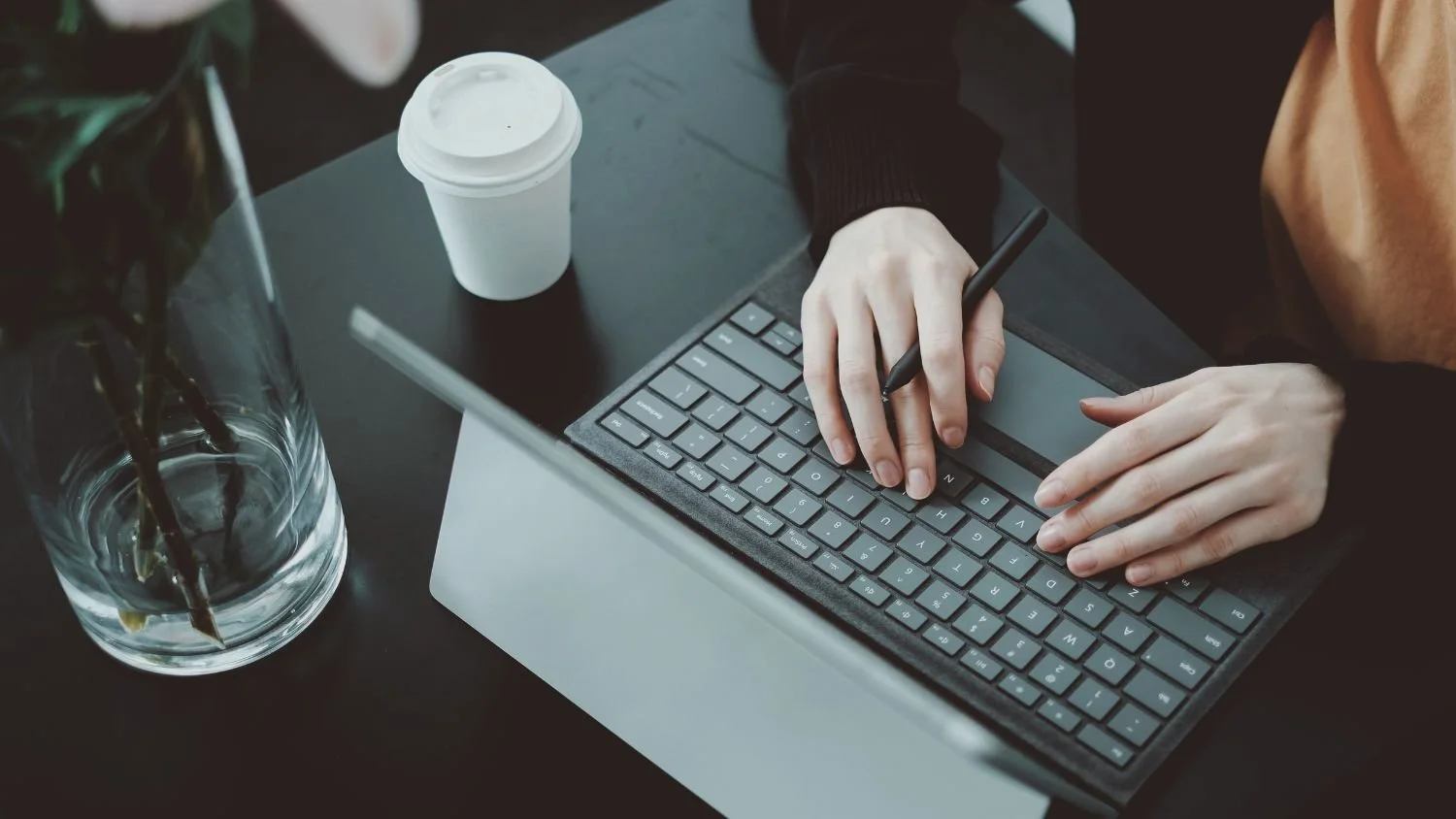 How to Cope with a Job You Can’t Quit