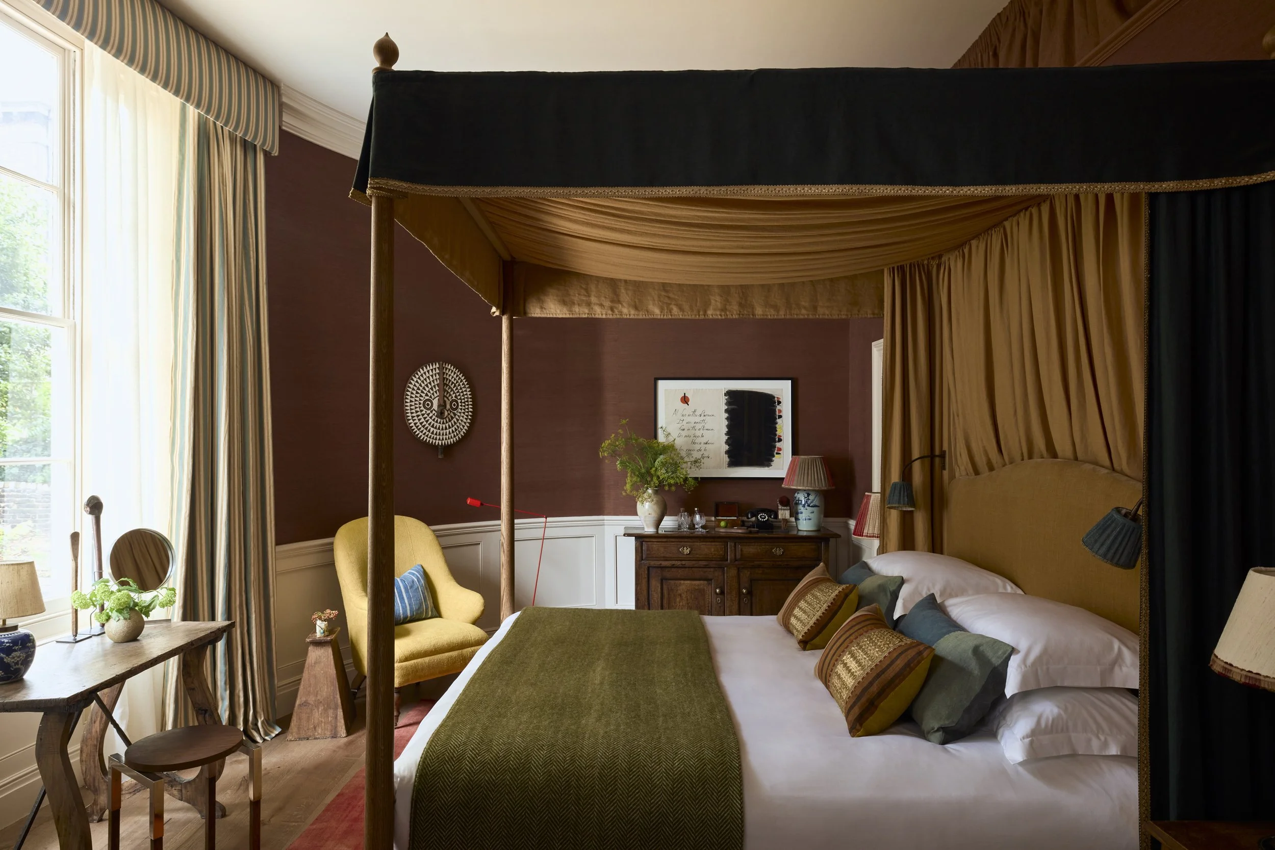 The Zetter Bloomsbury Bedroom Interior, 4 poster bed designed by James Thurstan Waterworth