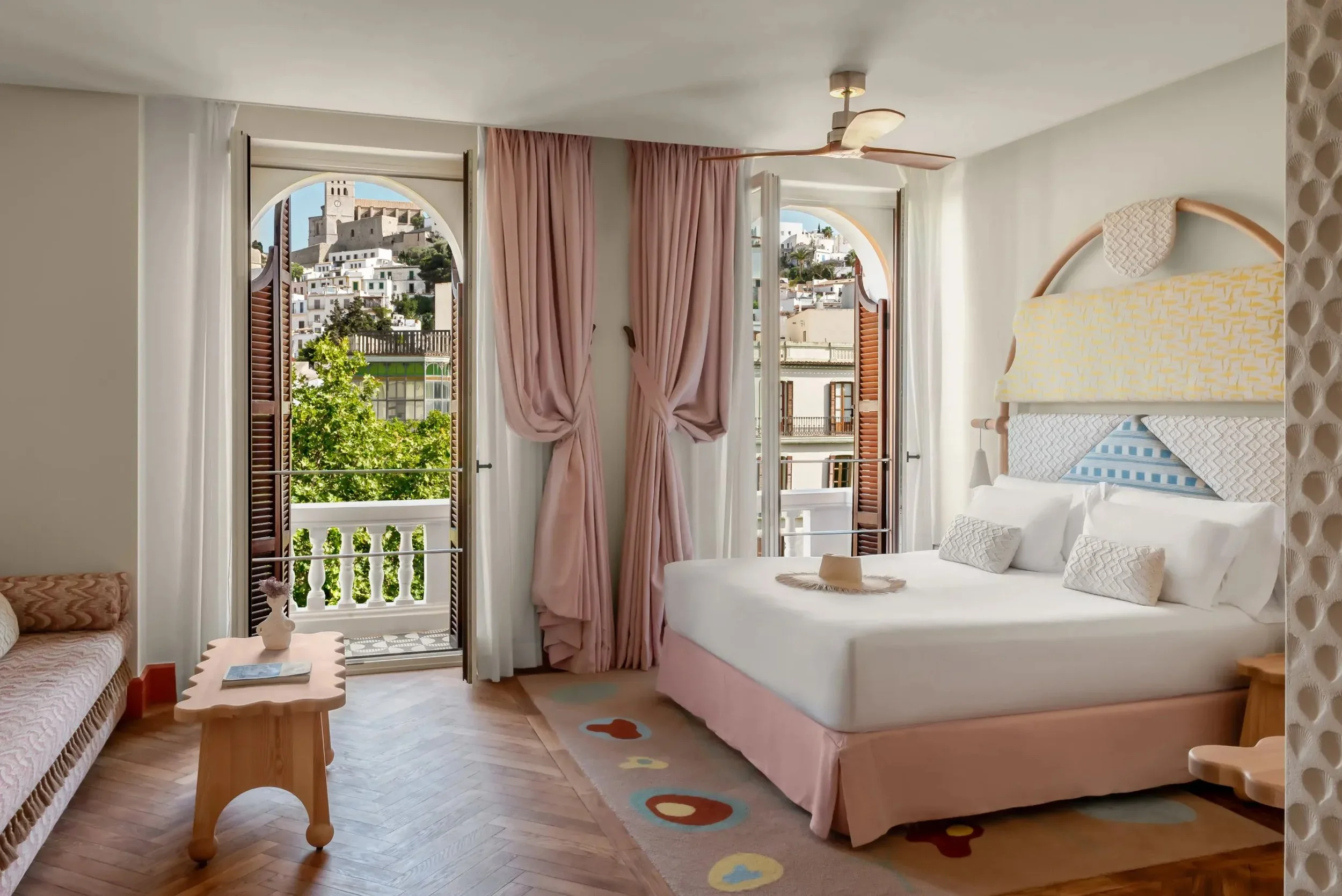 montesolexperimental hotel room copy.jpg