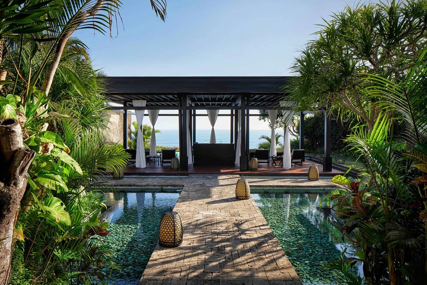 The-Bvlgari-Spa-Relaxation-Pavilion_w.jpg