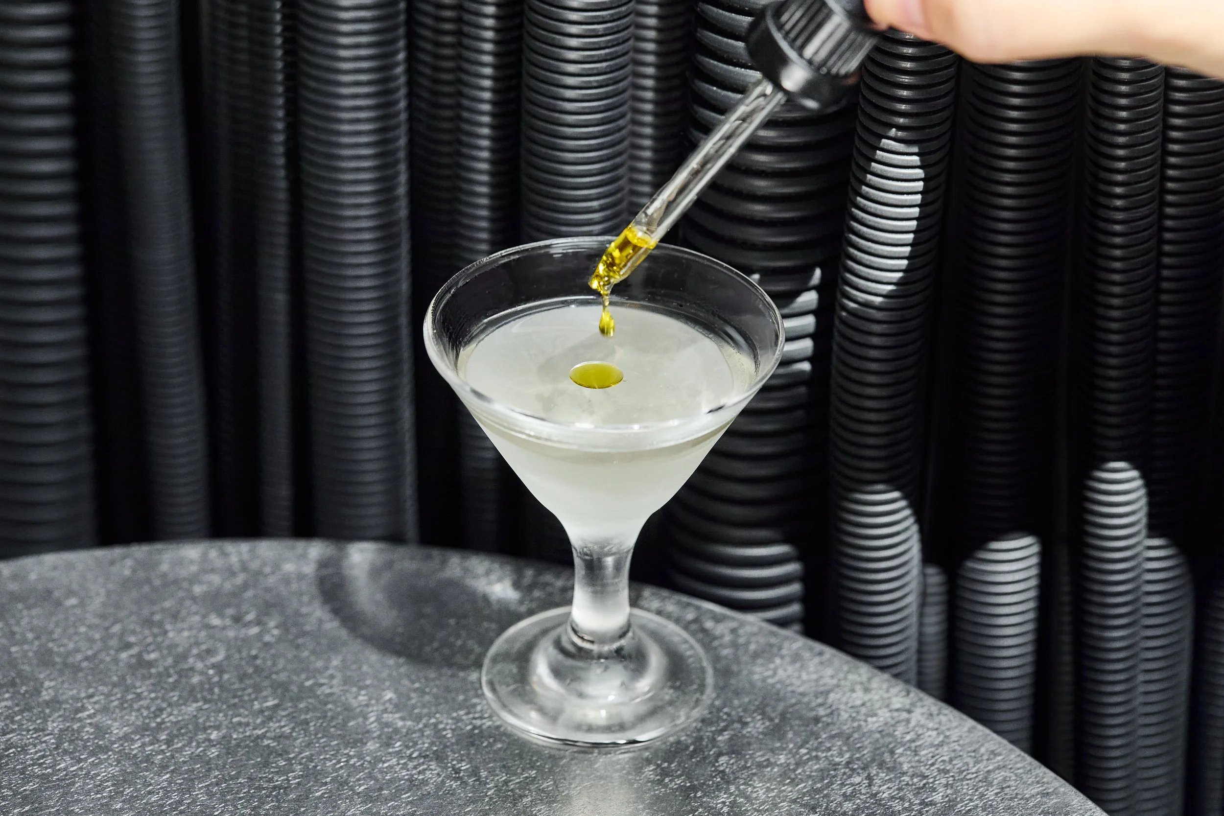 Noisy Oyster restaurant london cocktail 16.6 007.jpg