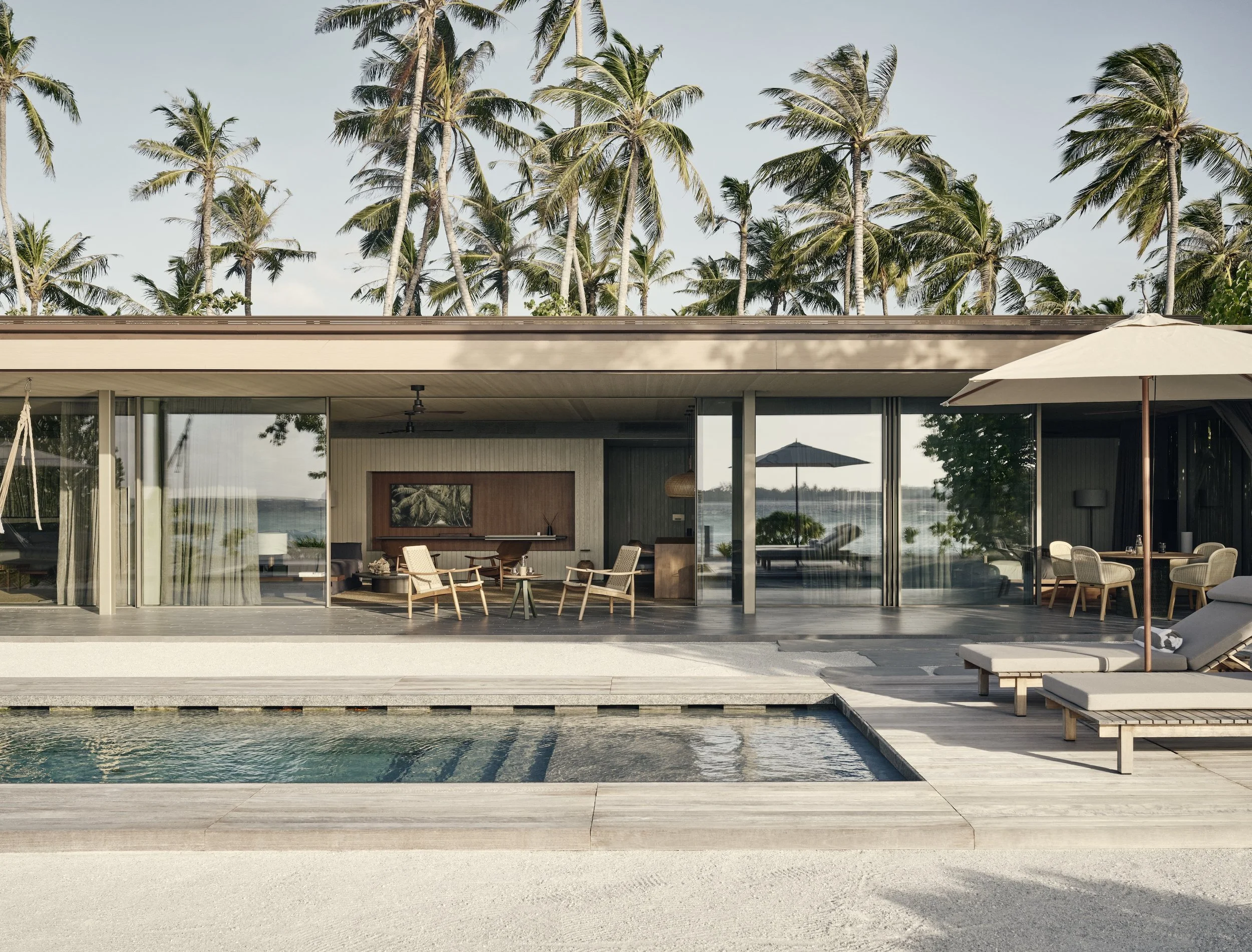 Palms by Cássio Vasconcellos Patina Maldives