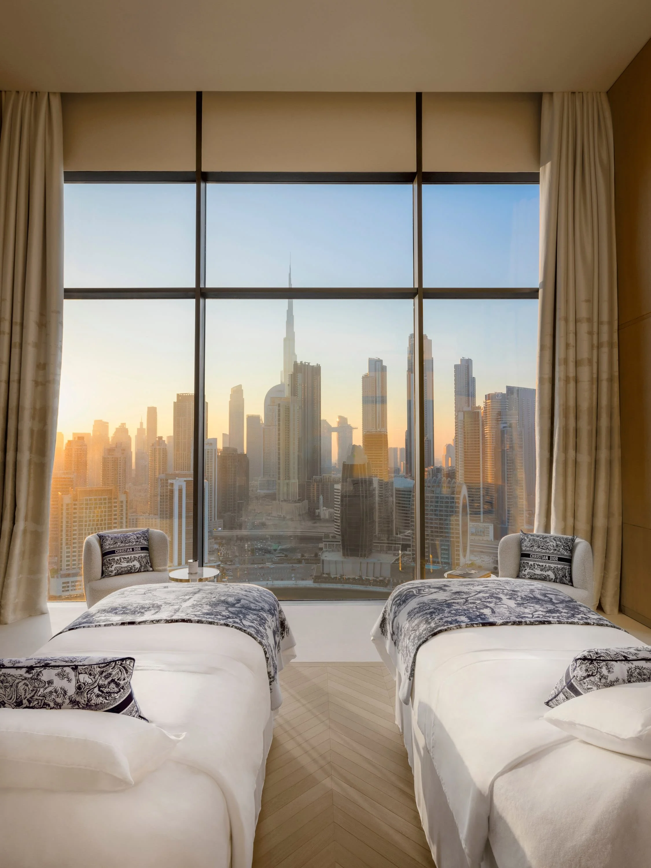 A24_DIOR_SPADUBAI_PierreMouton city skyline view from spa.jpg