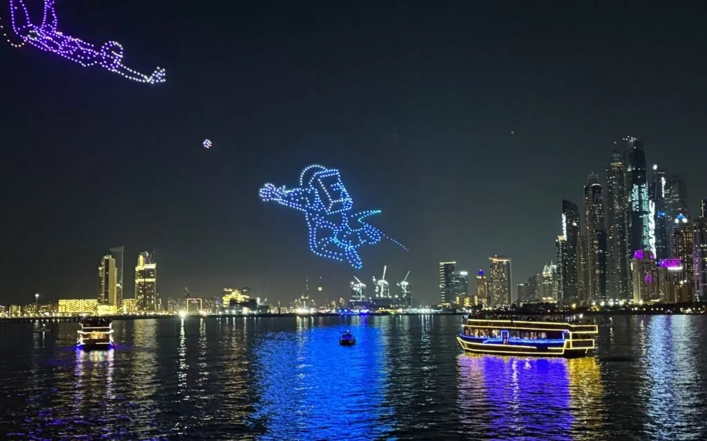 DSF-DRONES-SHOW-2025_body-image-DSF Drones Show presented by Emarat.jpg