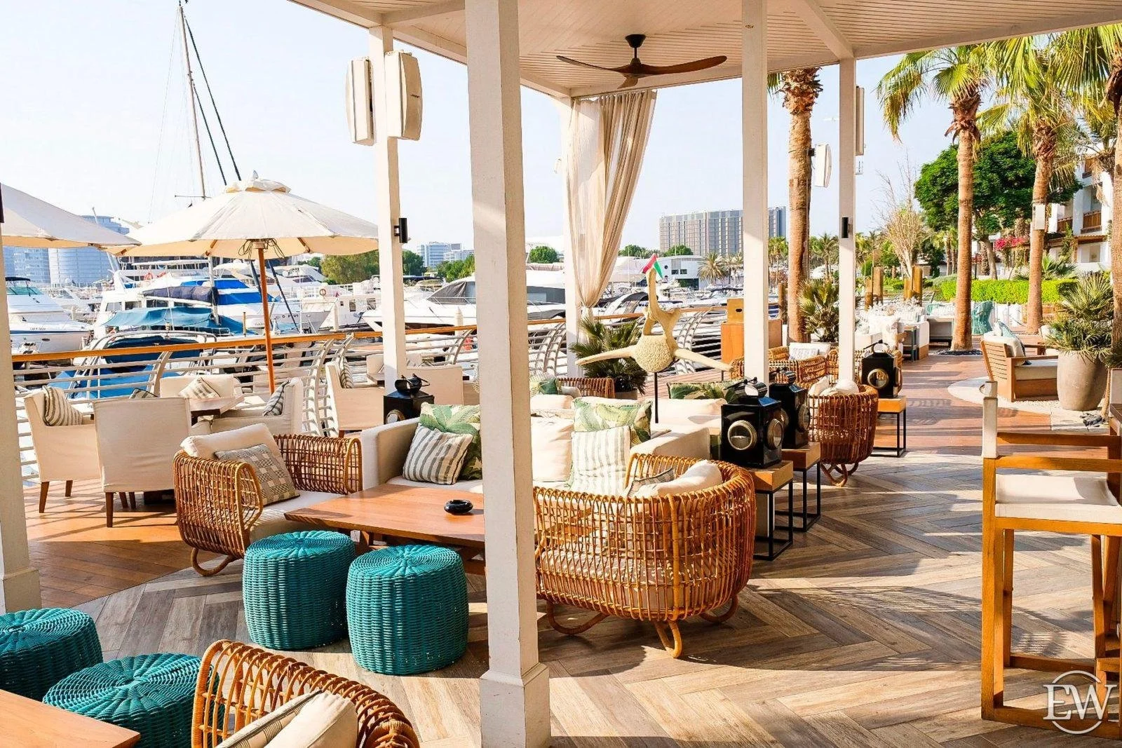 Noépe dubai sunset restaurant and bar 2.jpg