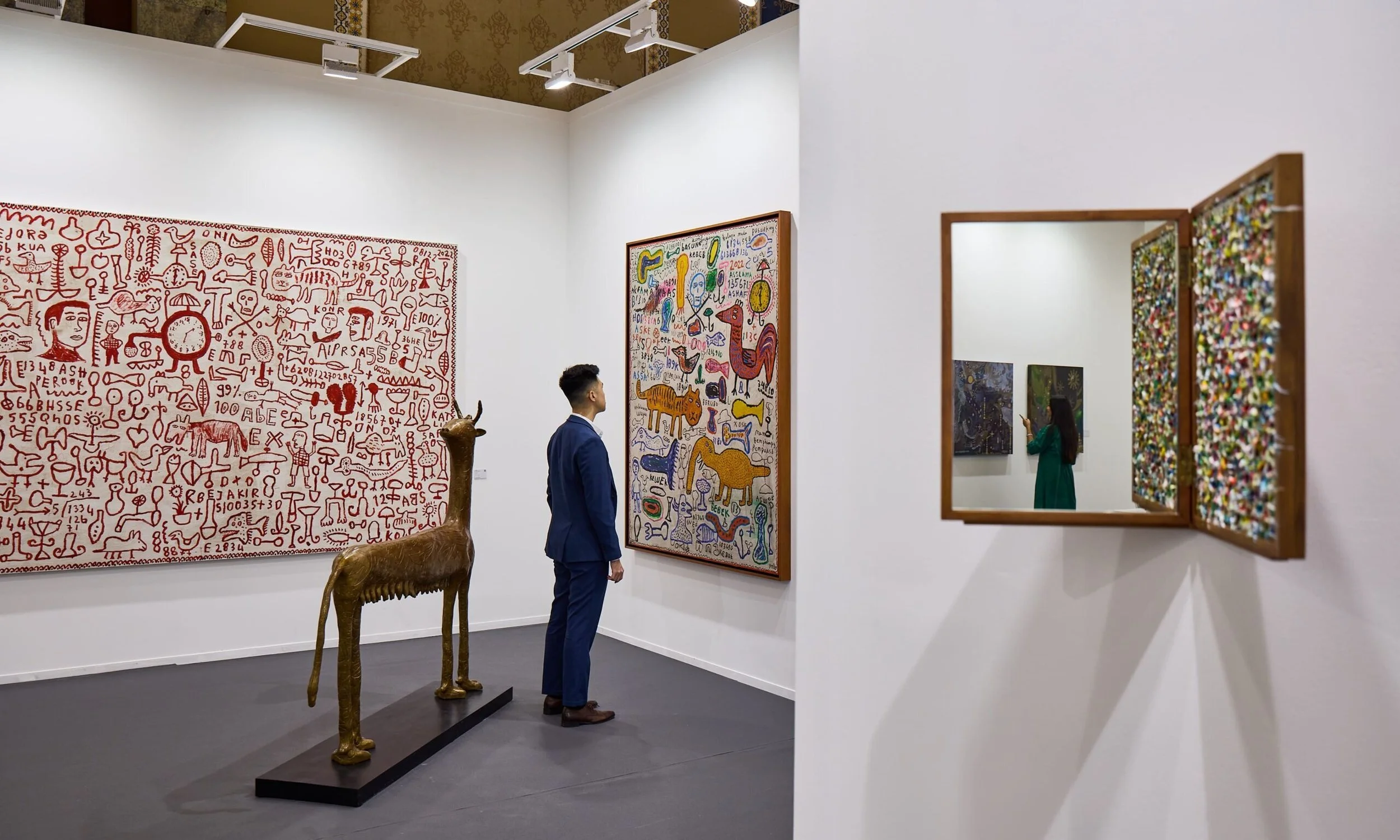 Art-Dubai-2024.-Installation-view.-Credit_-Spark-Media-1-scaled-e1709216329311.jpg