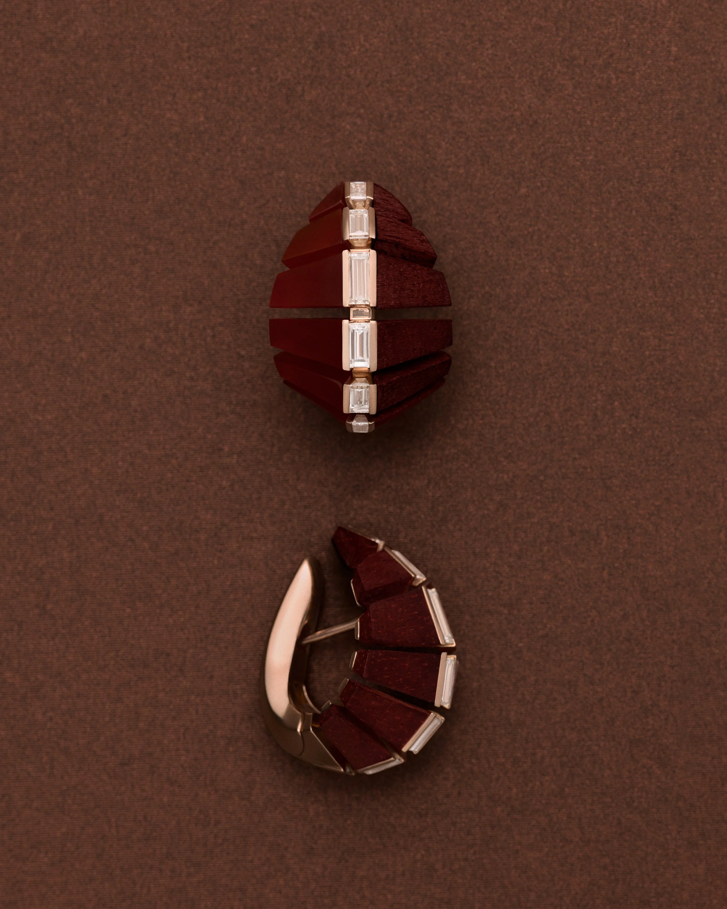 FERNANDO JORGE AT NOMAD ST MORITZ_Deep Vertex collection_Tambourine earrings_Photo by Bibi Borthwick.jpg