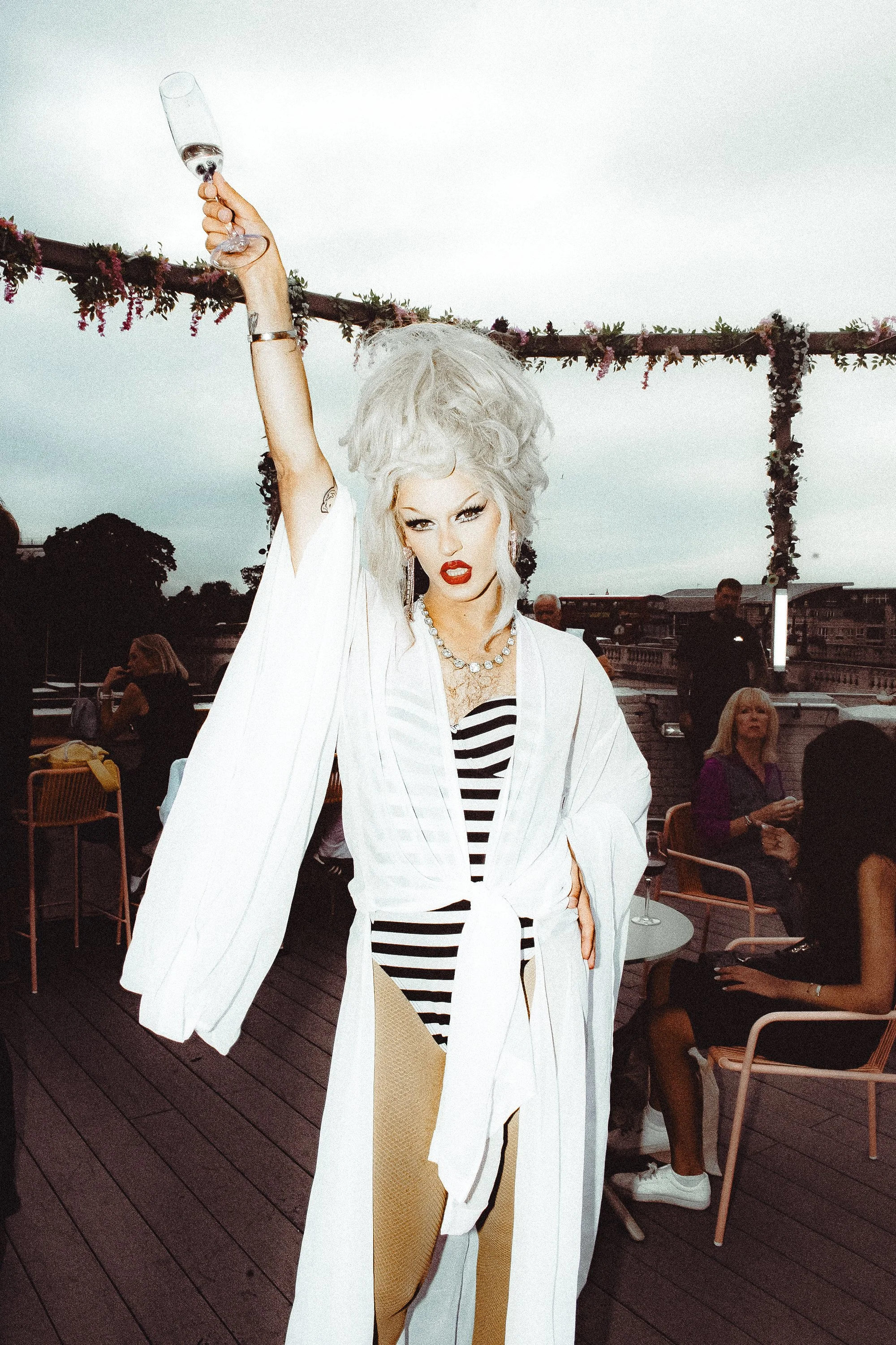 Sonnys Rooftop Bar kingston riverside Drag Queen.jpg
