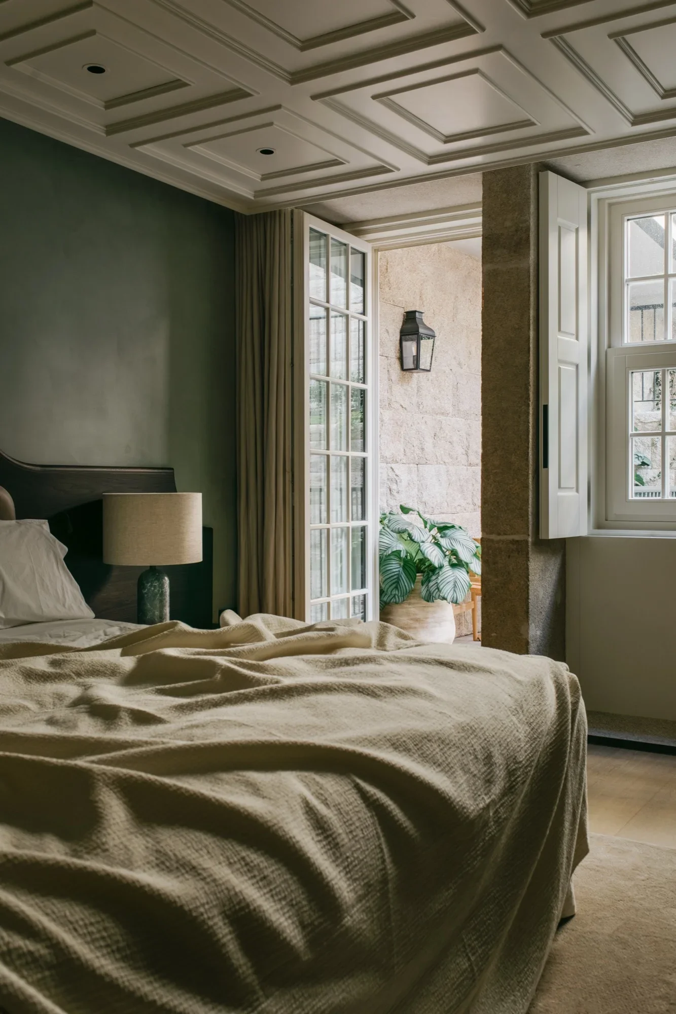The Largo Porto Bedroom Interior.jpg.webp