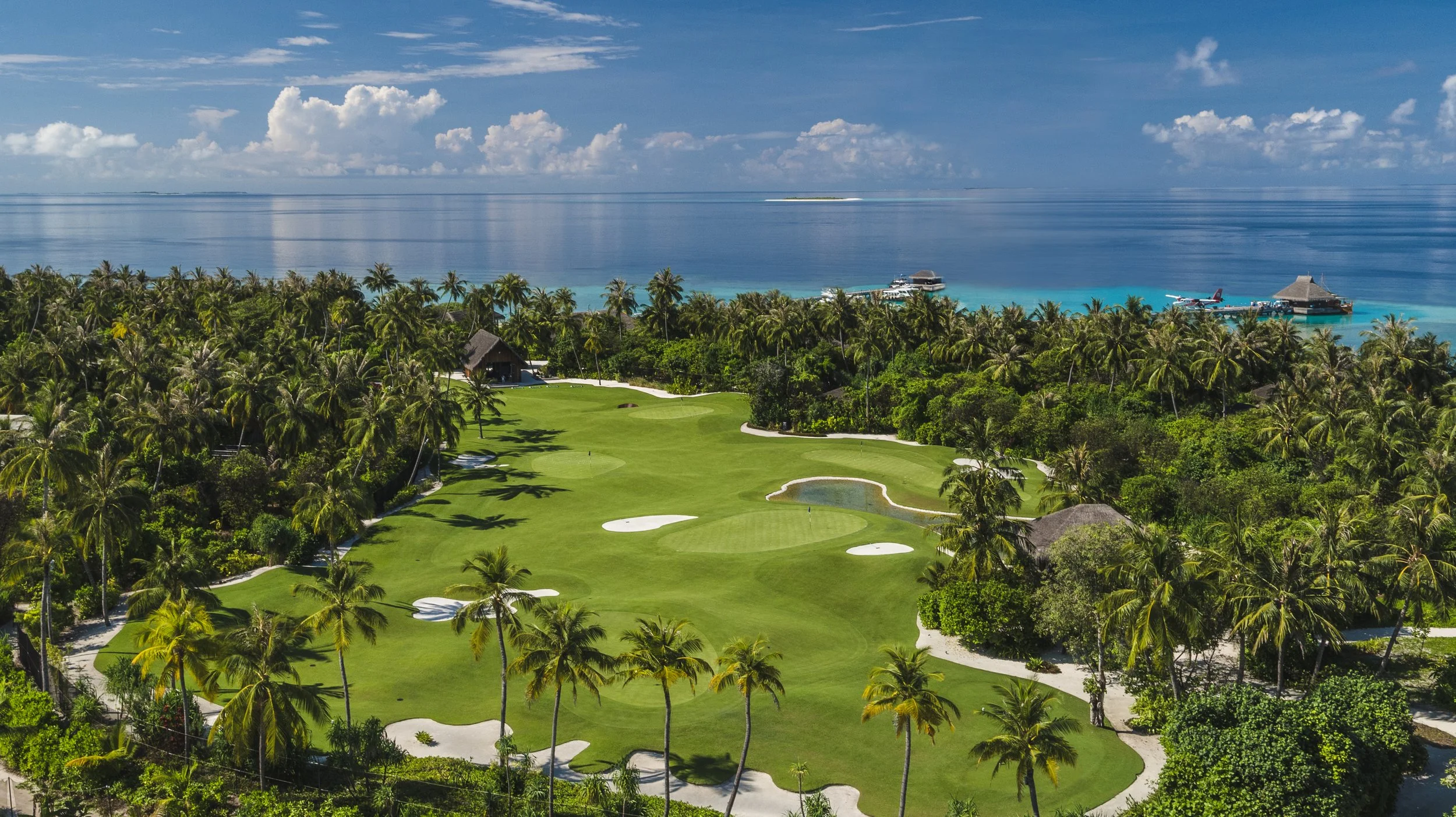 Velaa_Private_Island_Golf.jpg