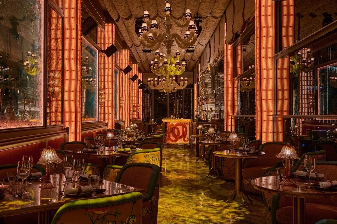 Sexy-Fish-Dubai-Sekushi private bar interior design.