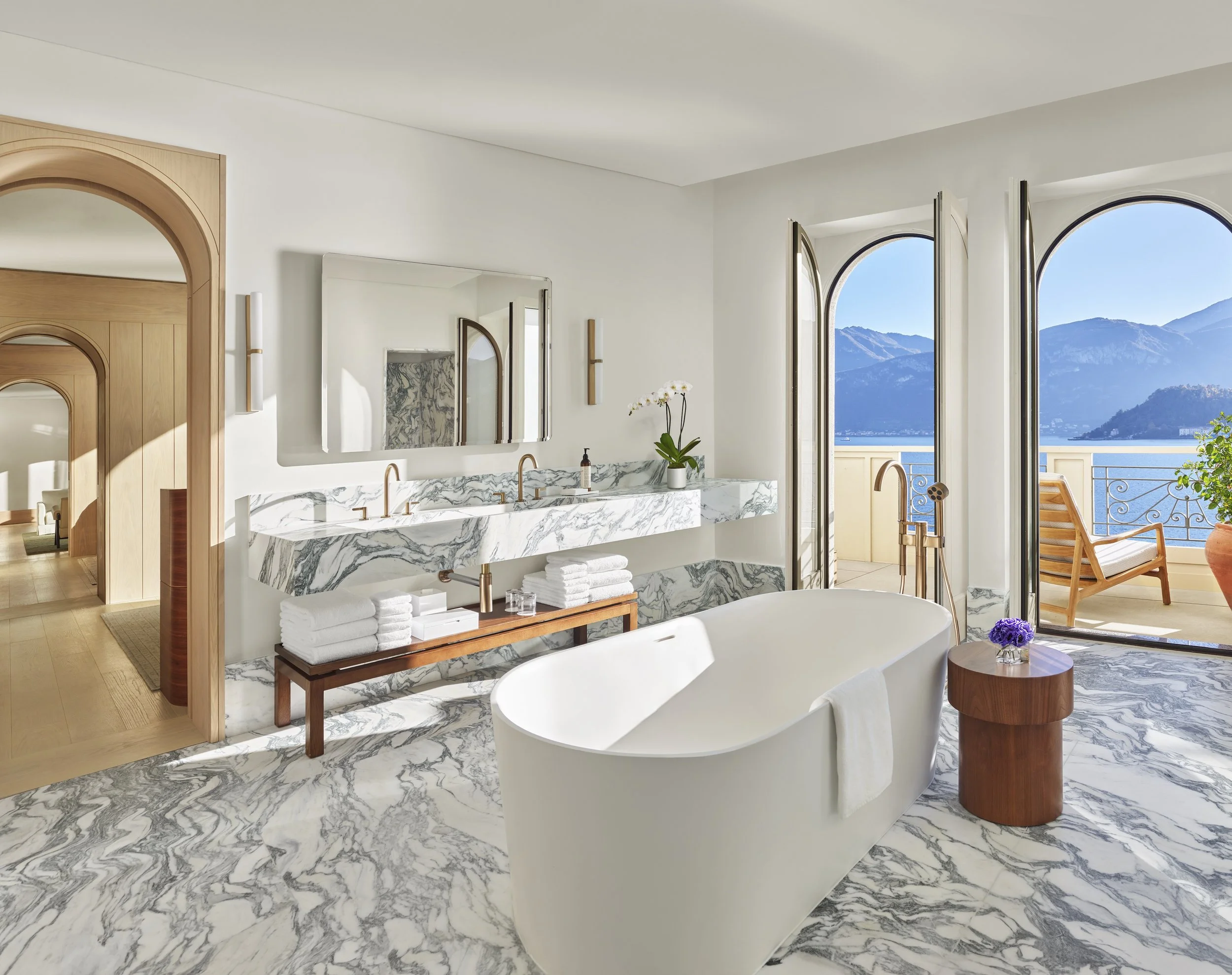 The Lake Como EDITION -  Penthouse Bathroom copy.j