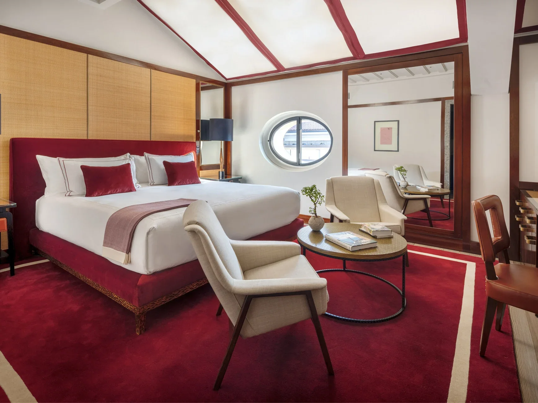 Portrait Hotel Milan, interior bedroom design